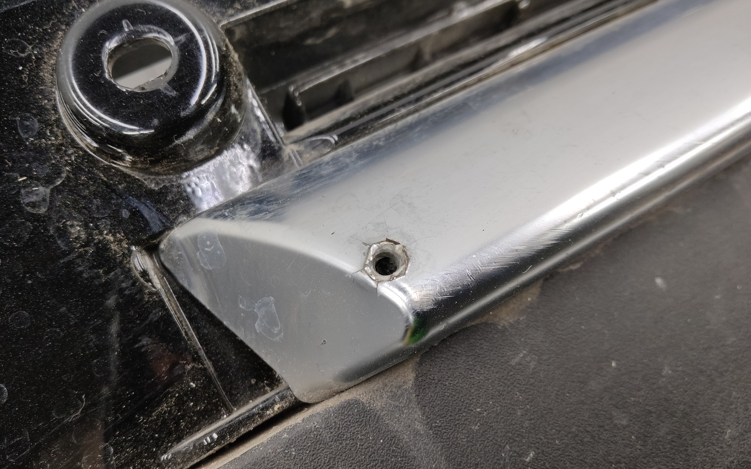 Бампер передний Geely Atlas Pro