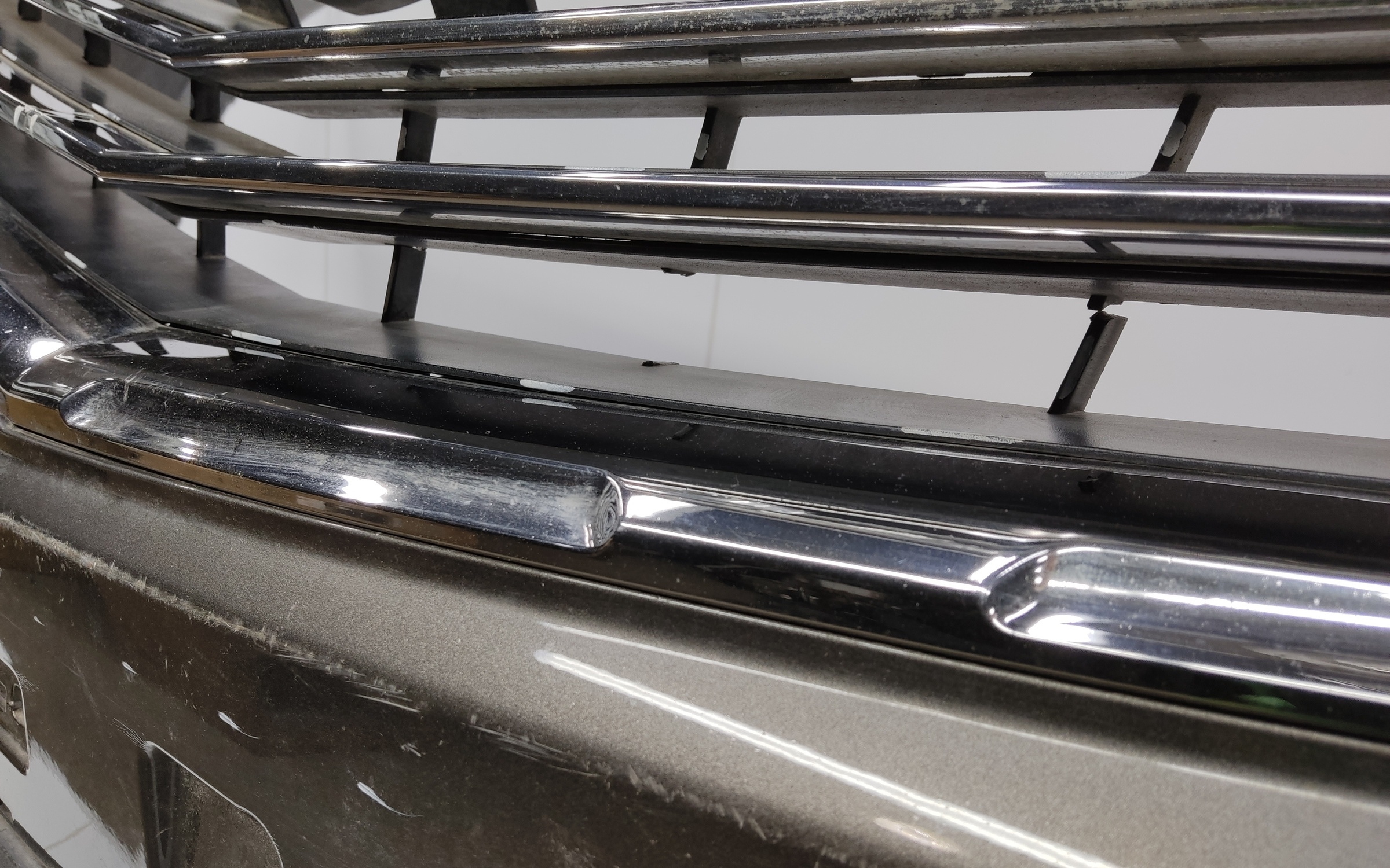 Бампер передний Geely Atlas Pro