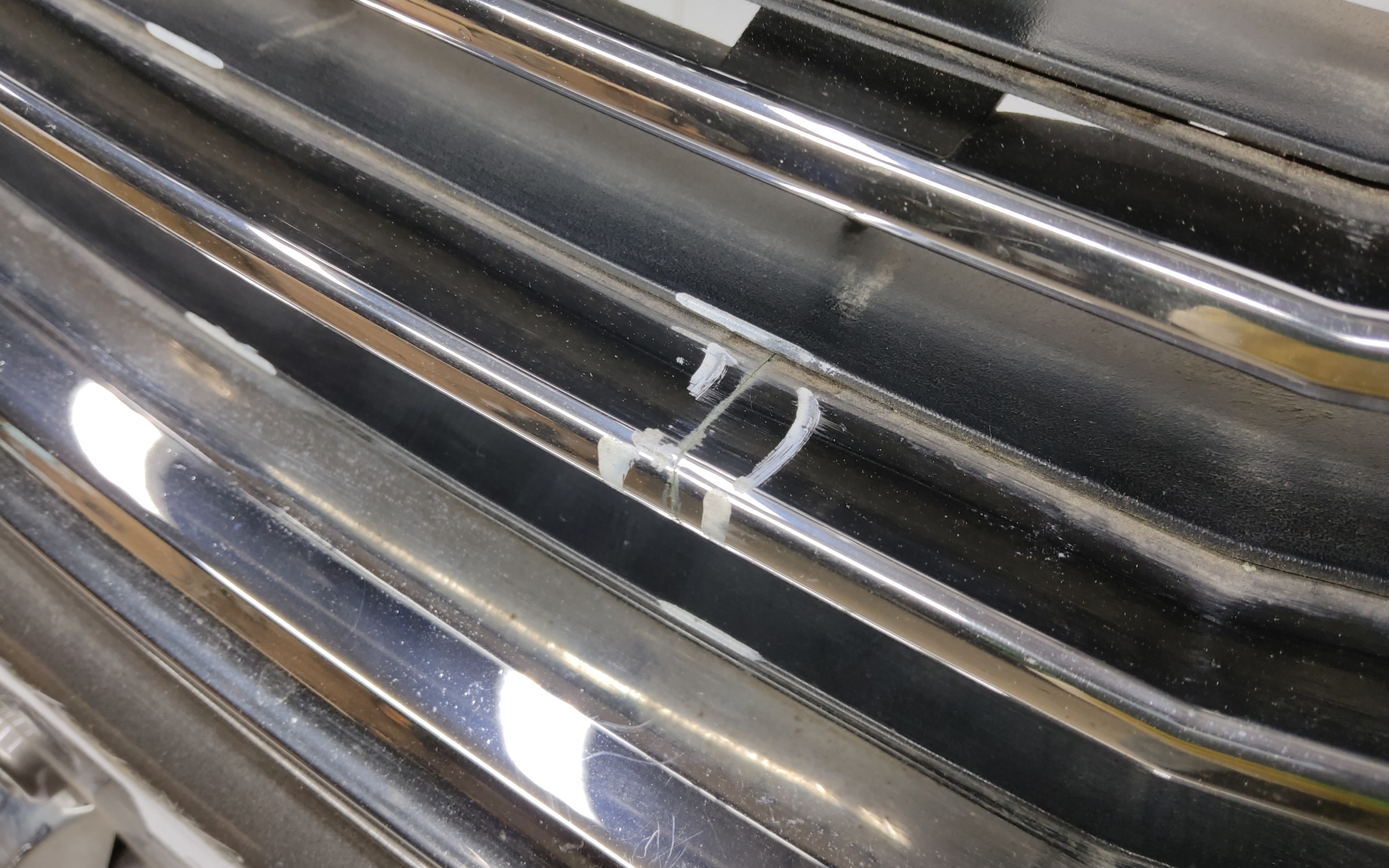 Бампер передний Geely Atlas Pro