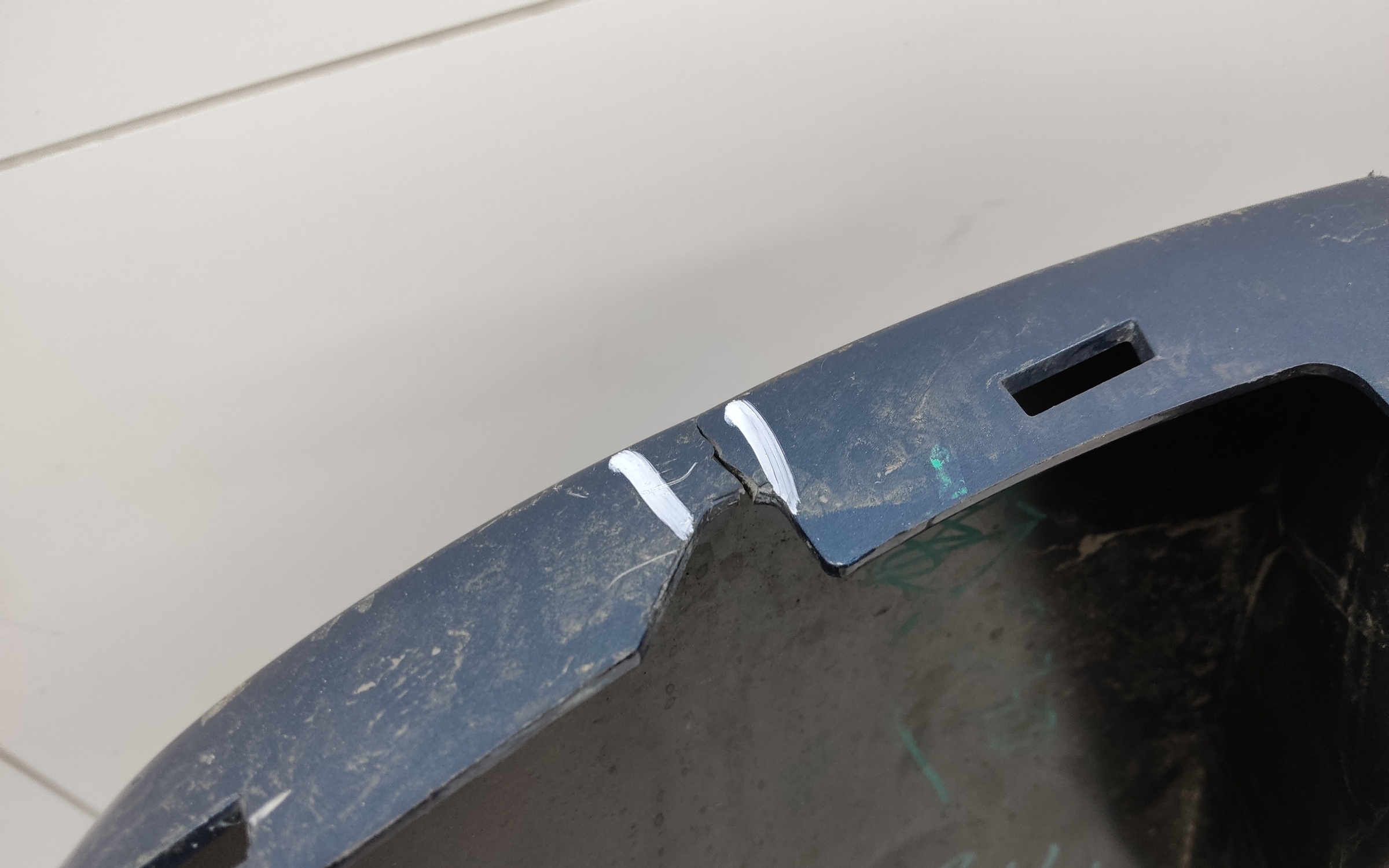 Бампер задний Geely Monjaro