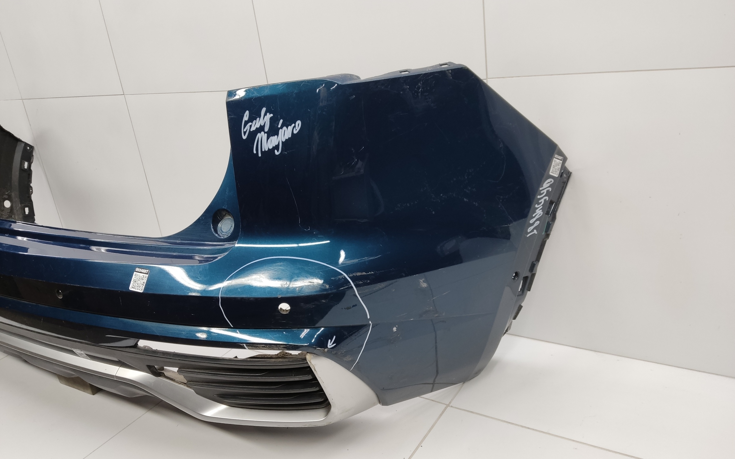 Бампер задний Geely Monjaro