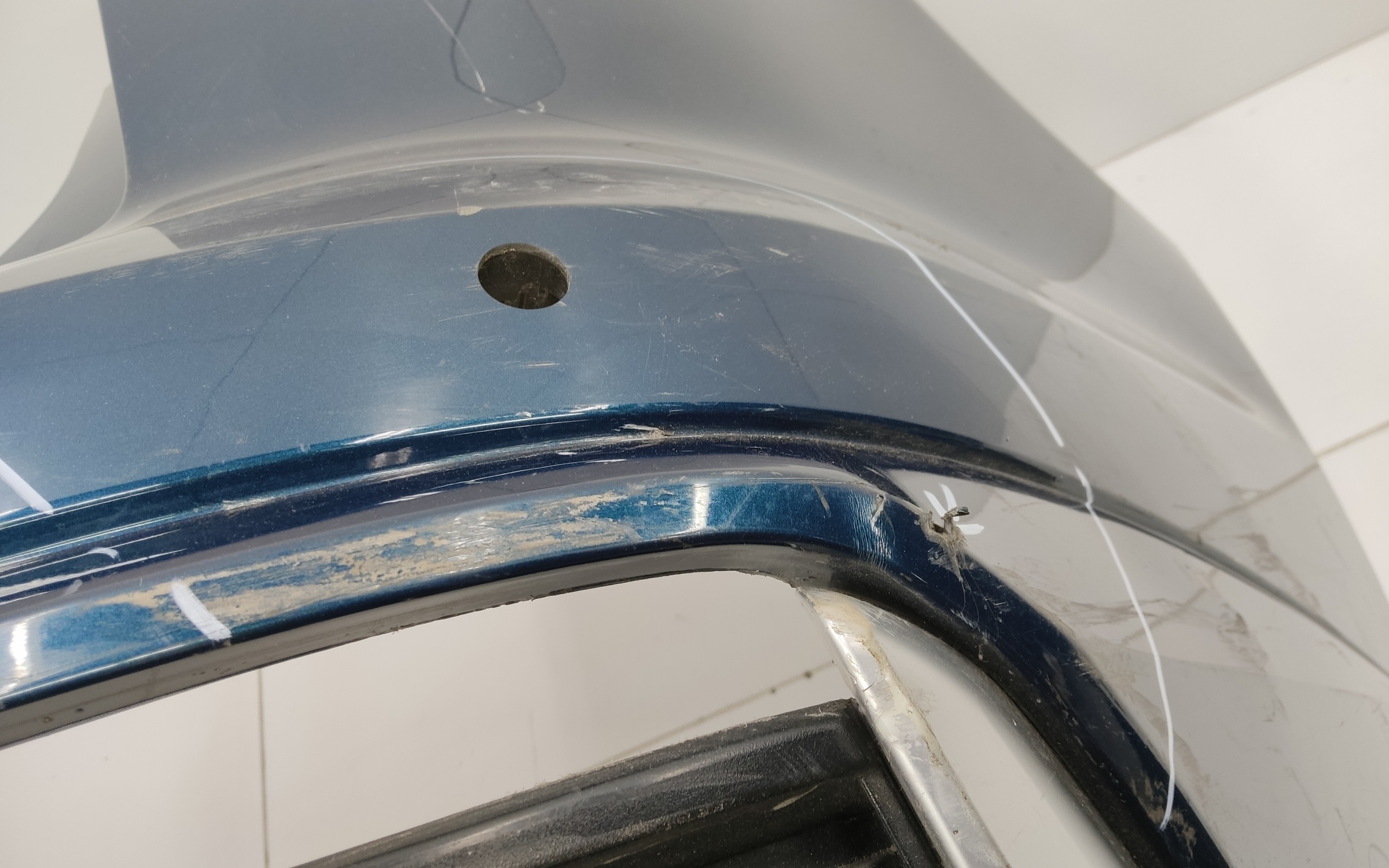 Бампер задний Geely Monjaro