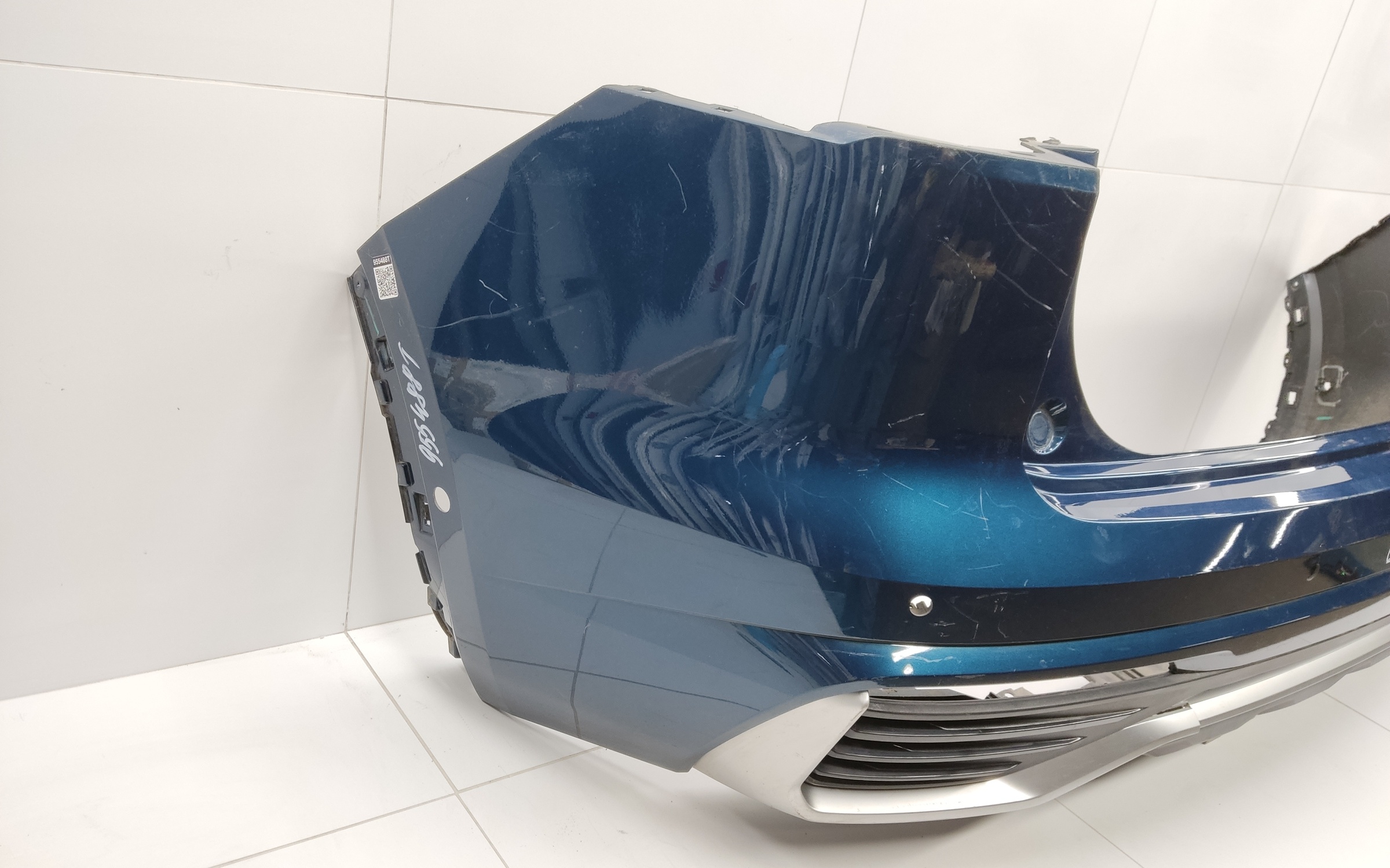 Бампер задний Geely Monjaro