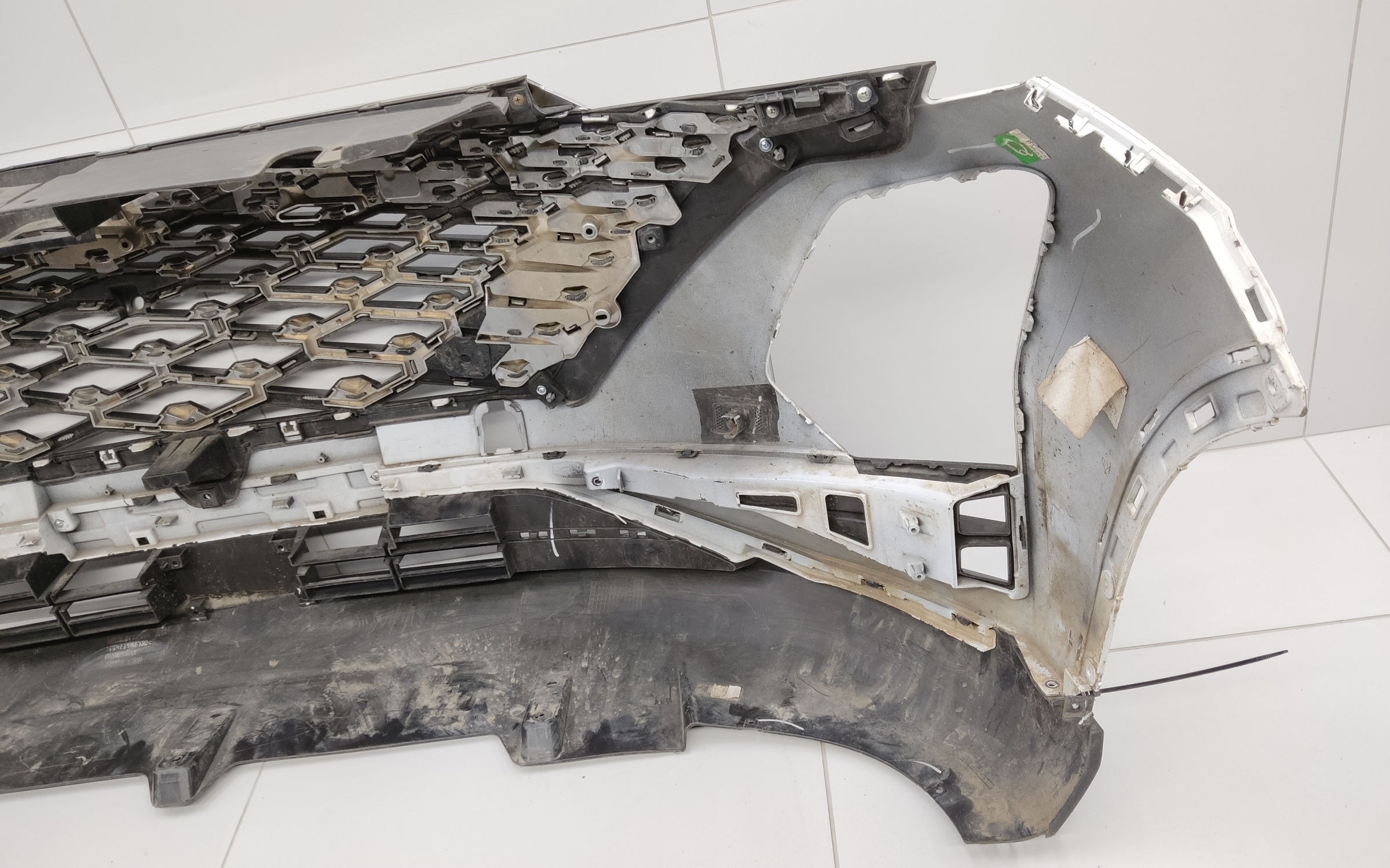 Бампер передний Omoda C5