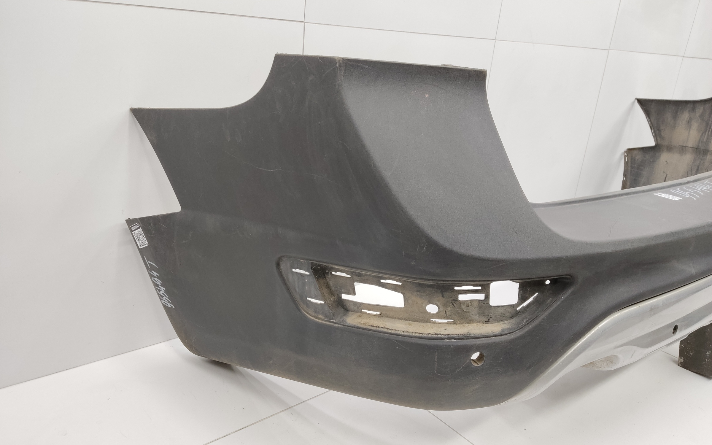 Бампер задний Volvo XC70 2 Cross Country под парктроники