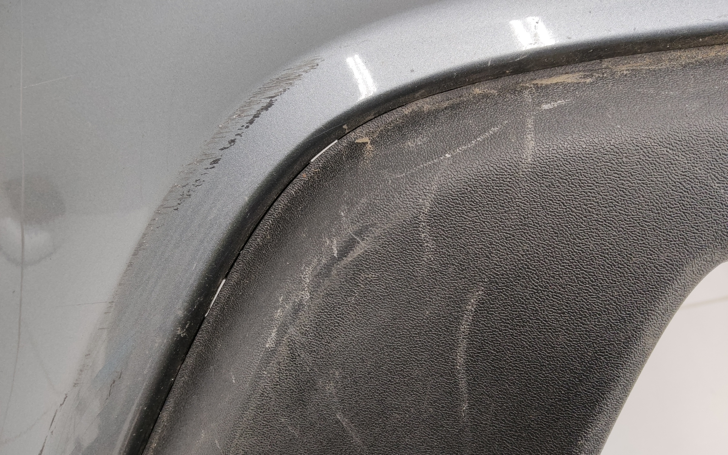 Бампер передний Volvo V40 Cross Country