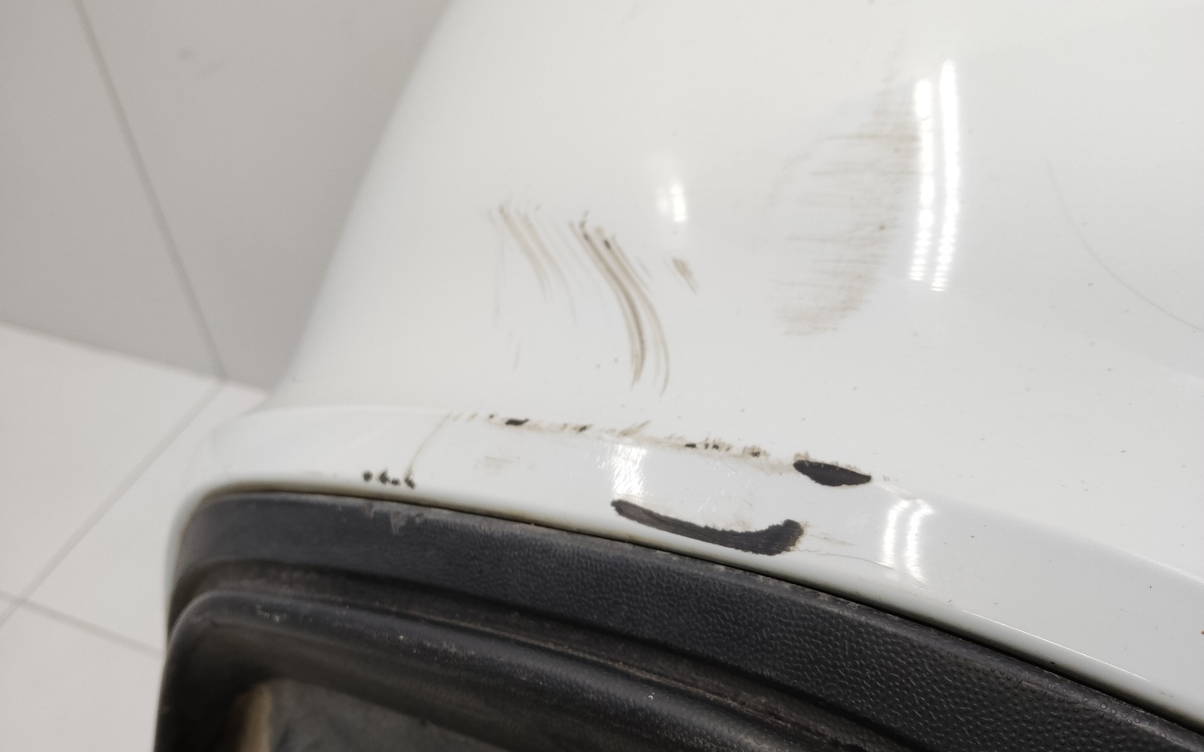 Бампер задний Volkswagen Polo 6 Liftback