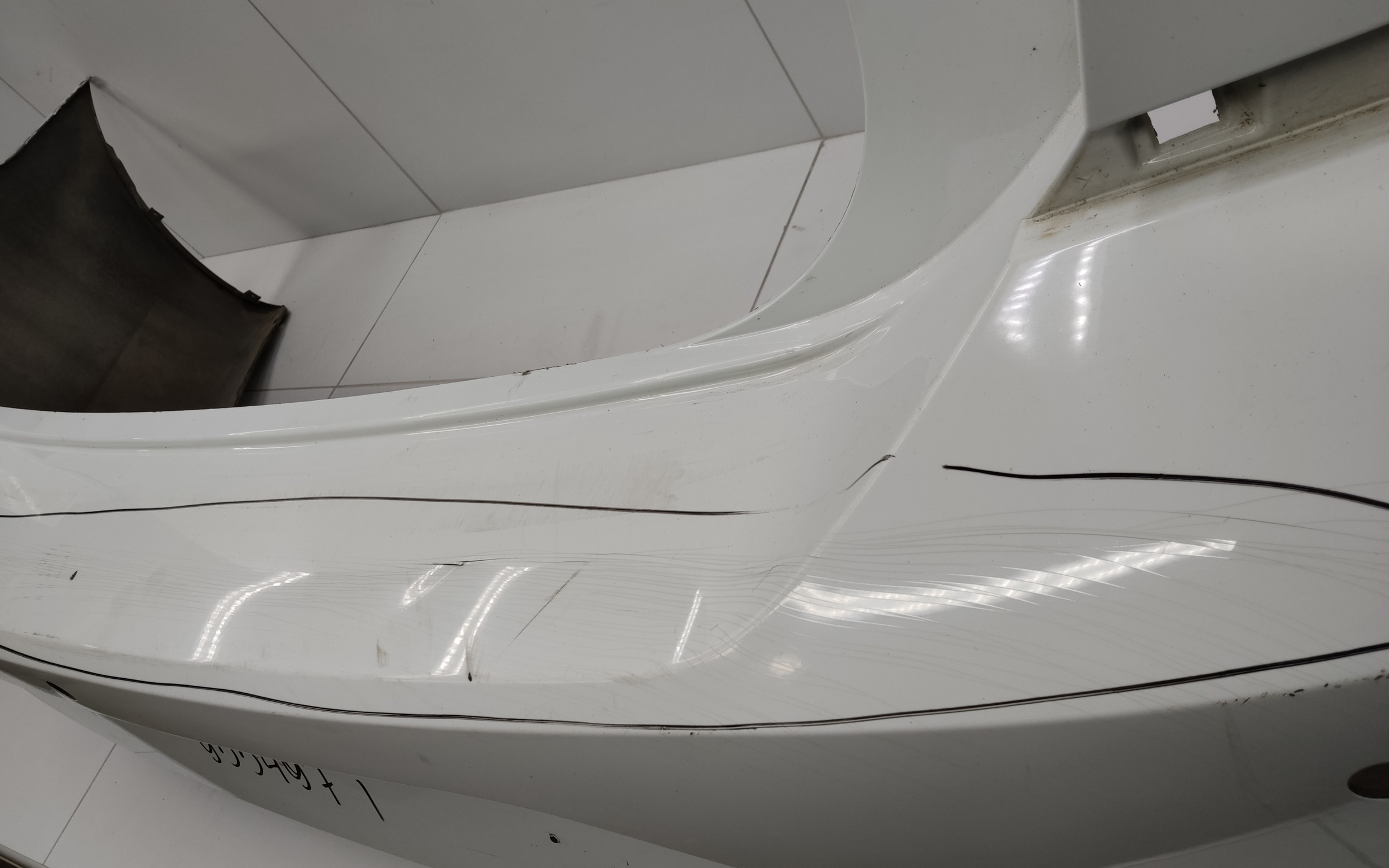 Бампер задний Volkswagen Polo 6 Liftback