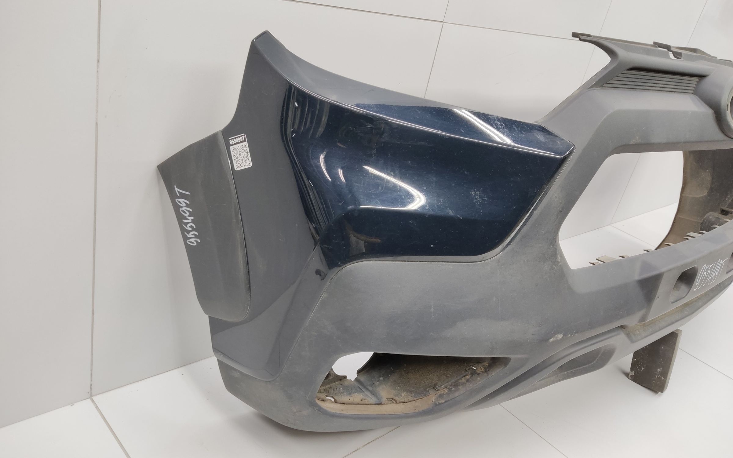 Бампер передний Lada Niva Travel