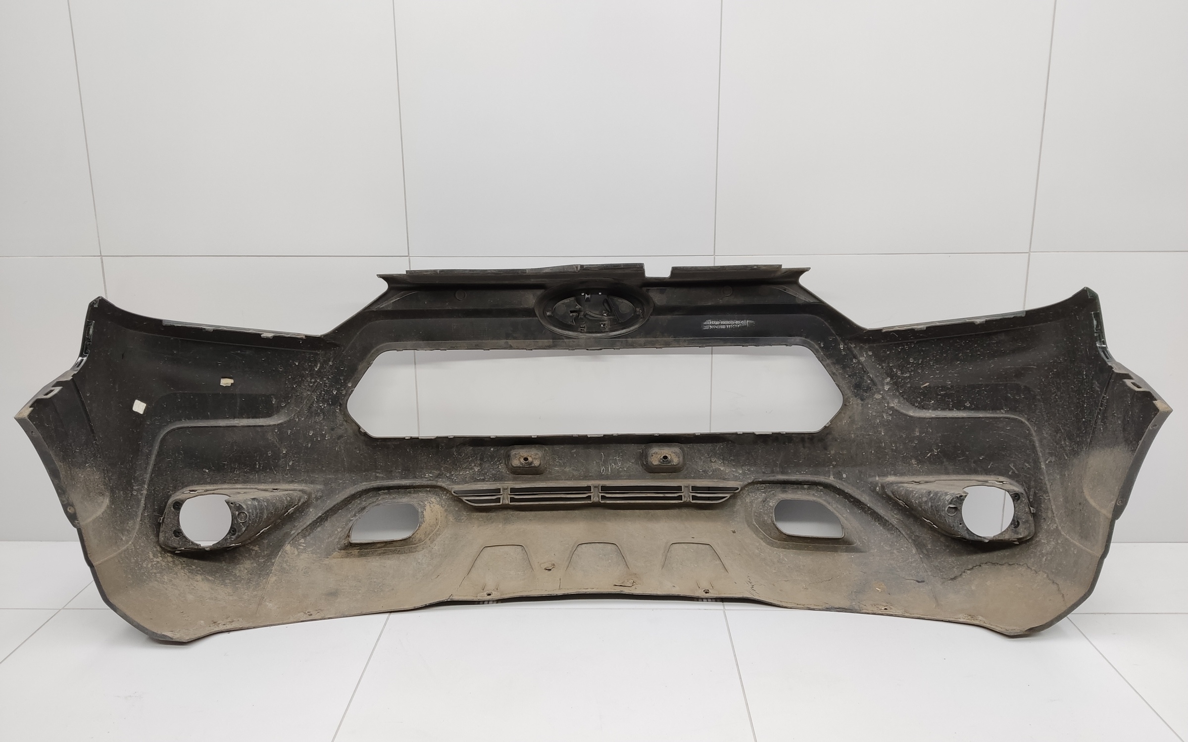 Бампер передний Lada Niva Travel