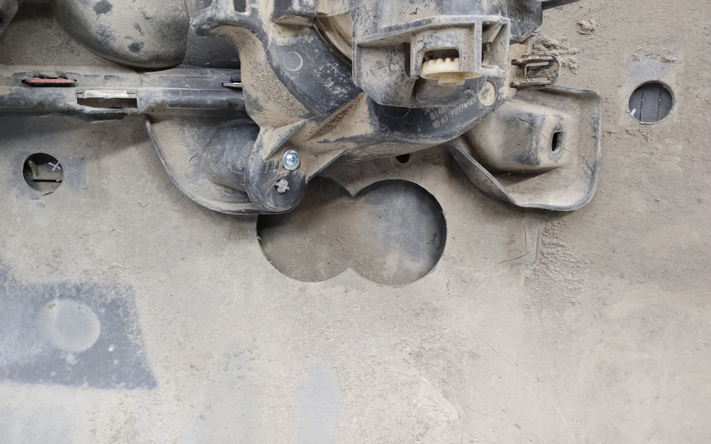 Бампер передний Toyota Land Cruiser 200 Restail 2