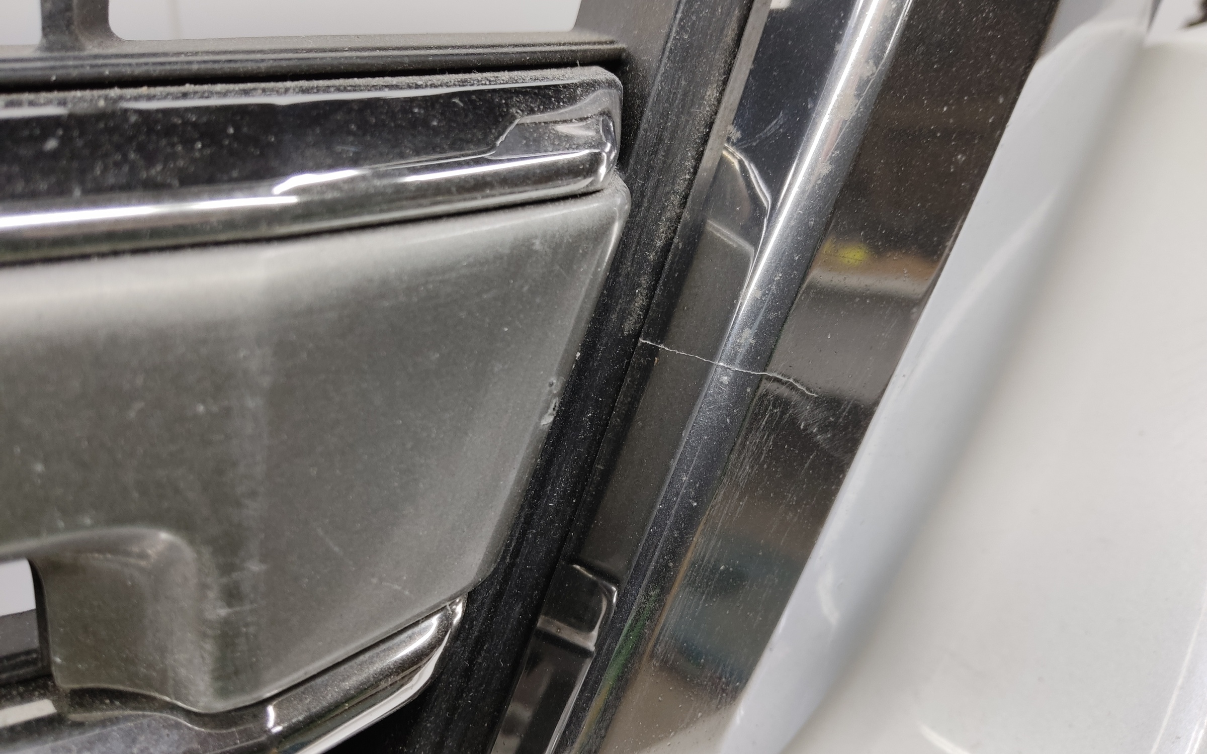 Бампер передний Toyota Land Cruiser 200 Restail 2