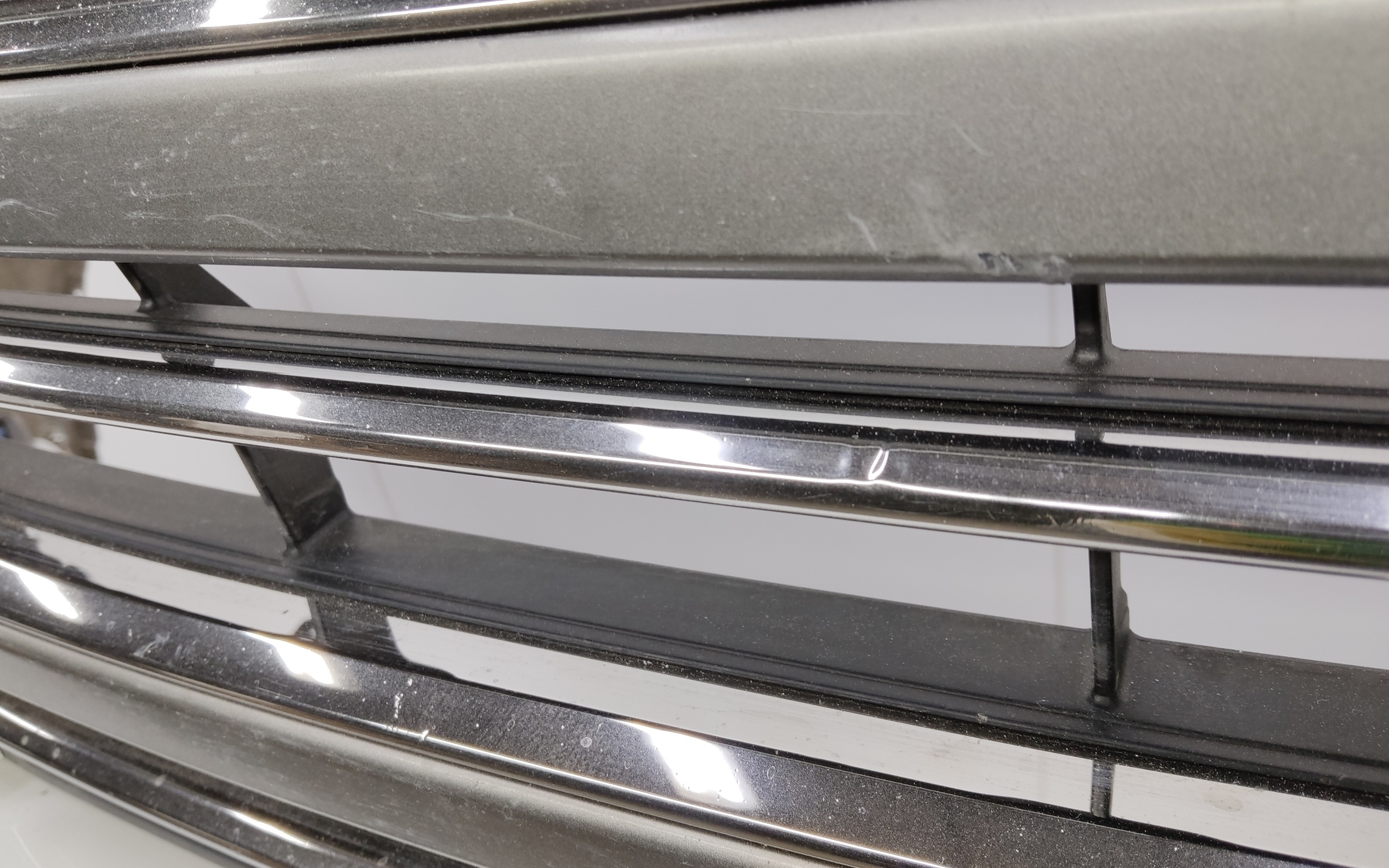 Бампер передний Toyota Land Cruiser 200 Restail 2