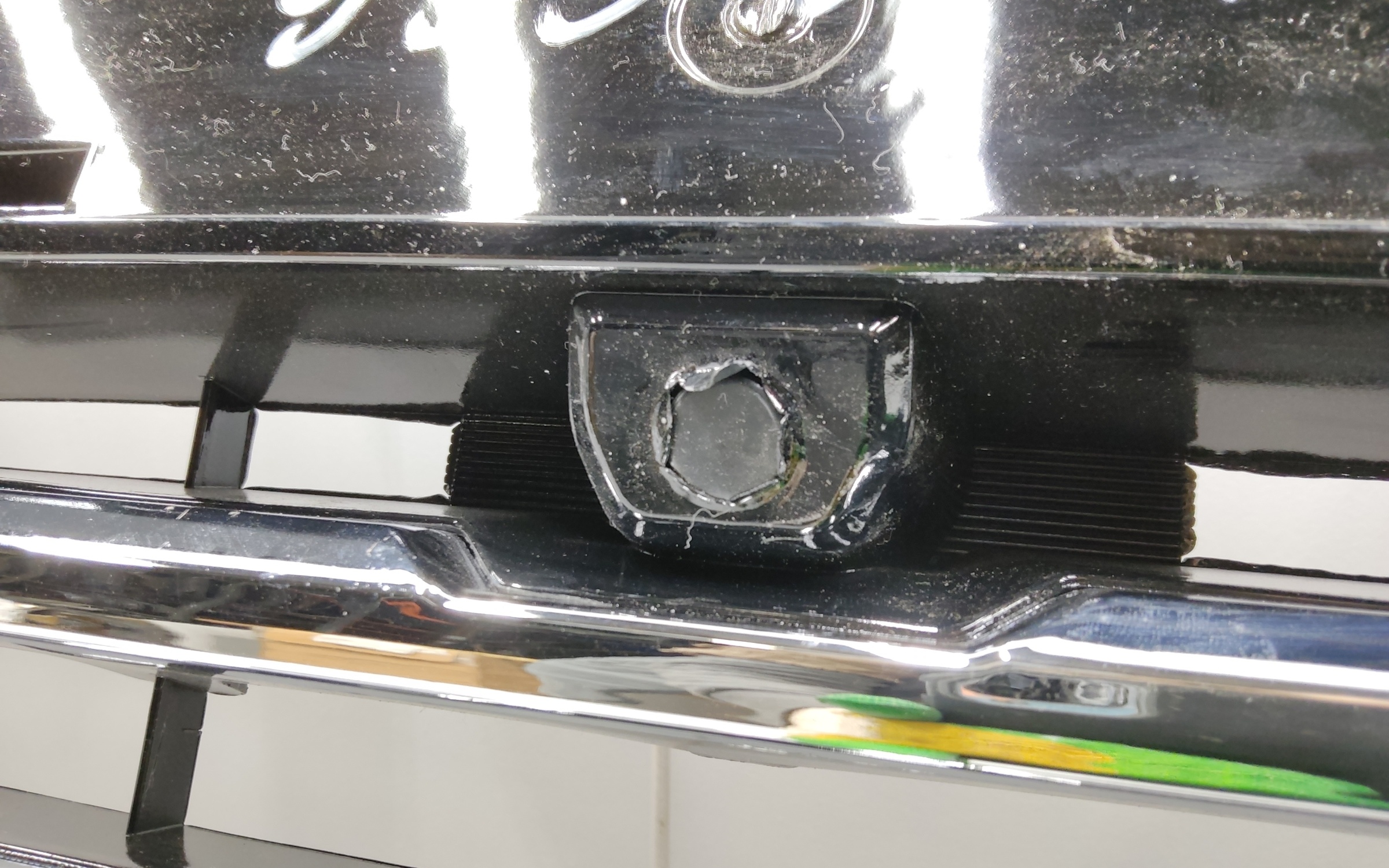 Решётка радиатора Haval Jolion под камеру "OEM"