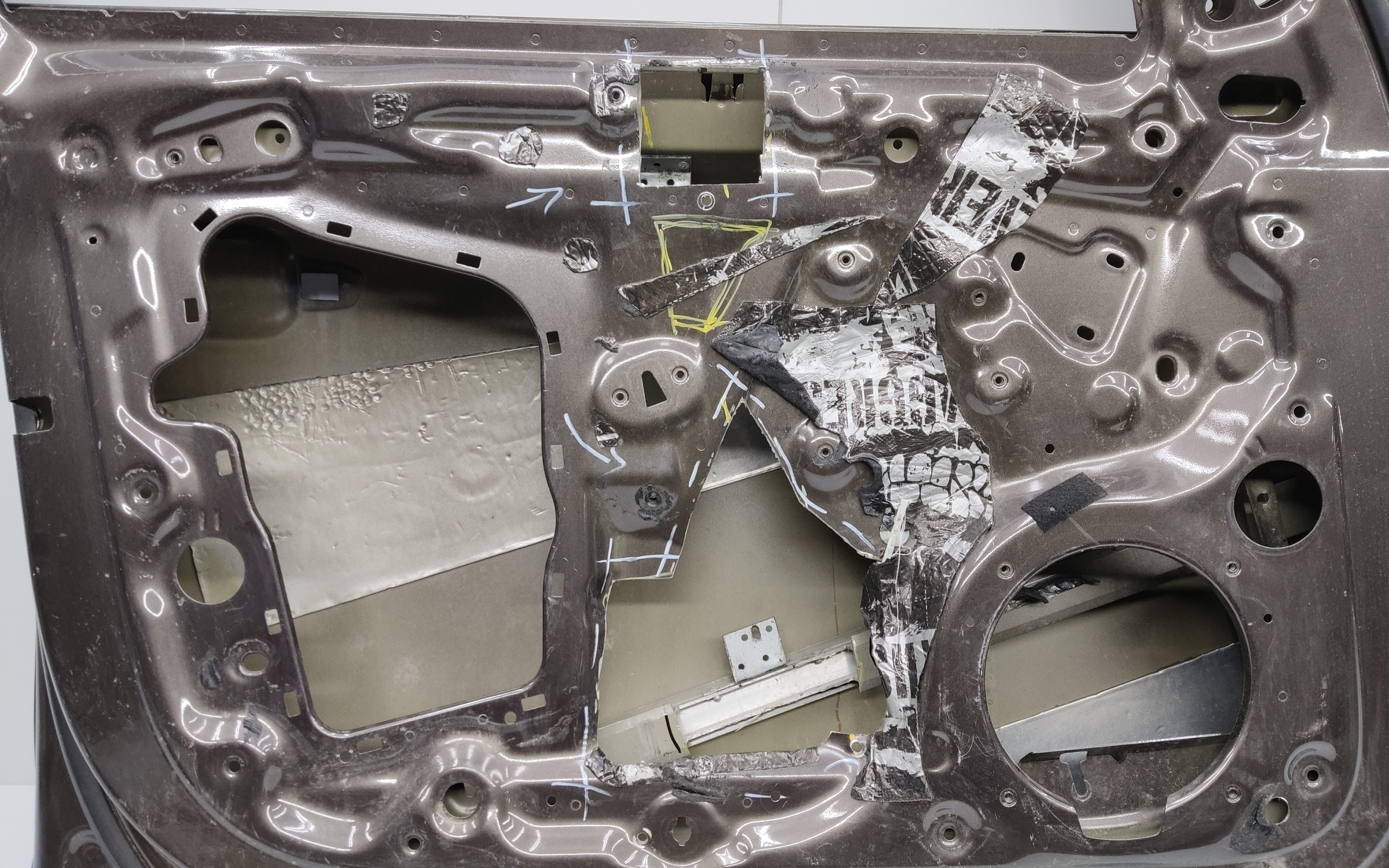 Дверь передняя левая Audi A8 D4