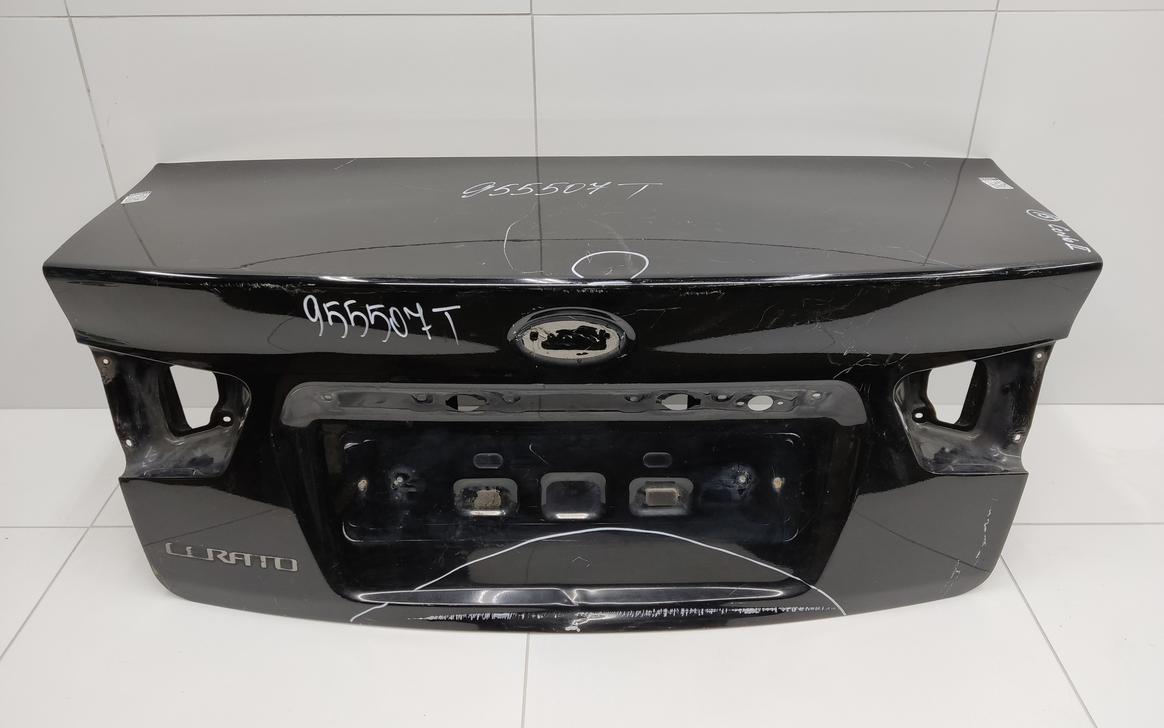 Крышка багажника Kia Cerato 2 Sedan