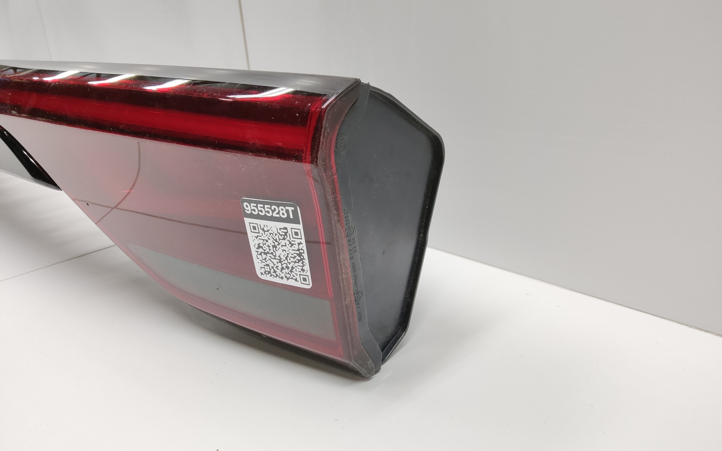 Фонарь задний центральный Geely Emgrand 2