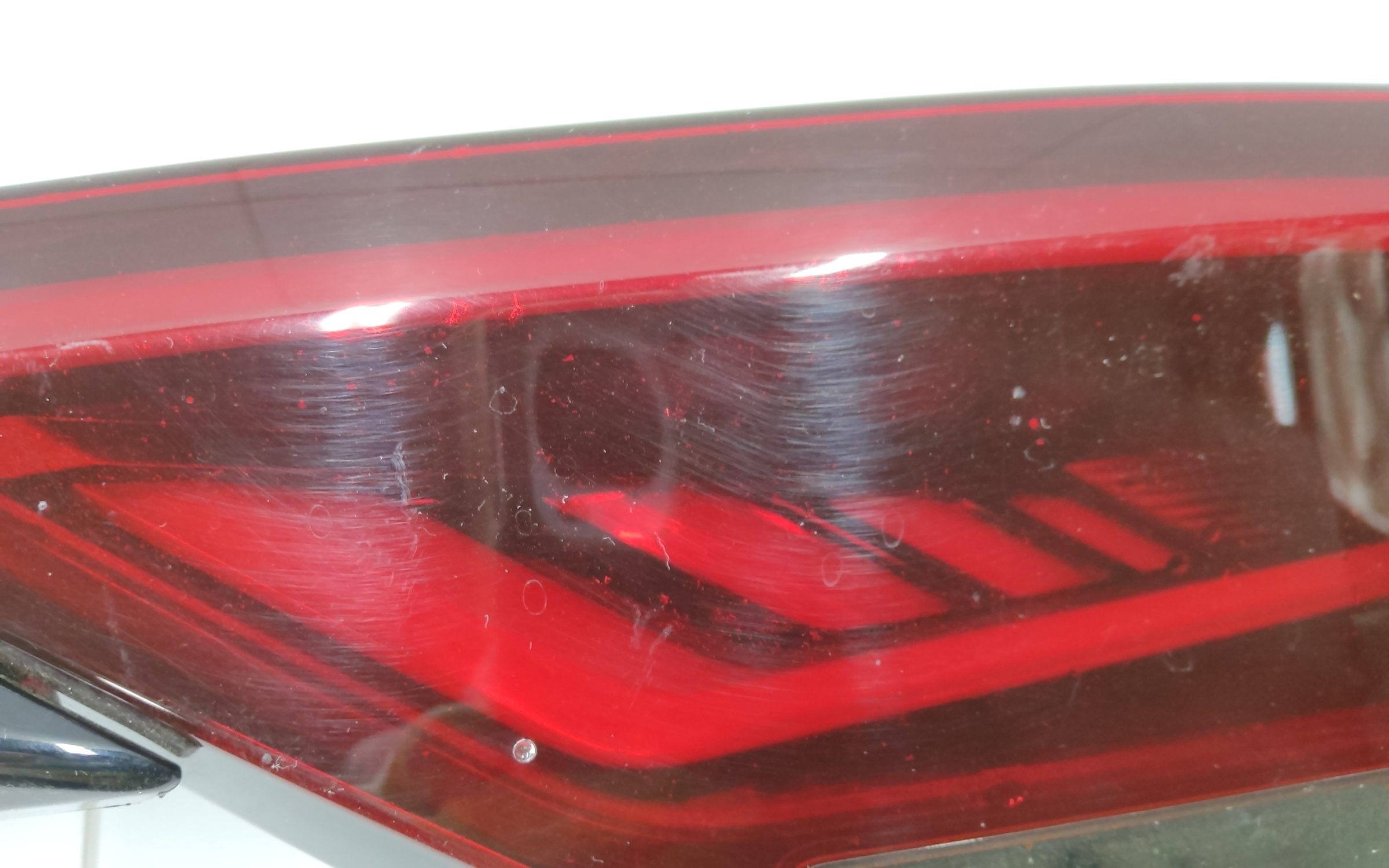 Фонарь задний центральный Geely Emgrand 2