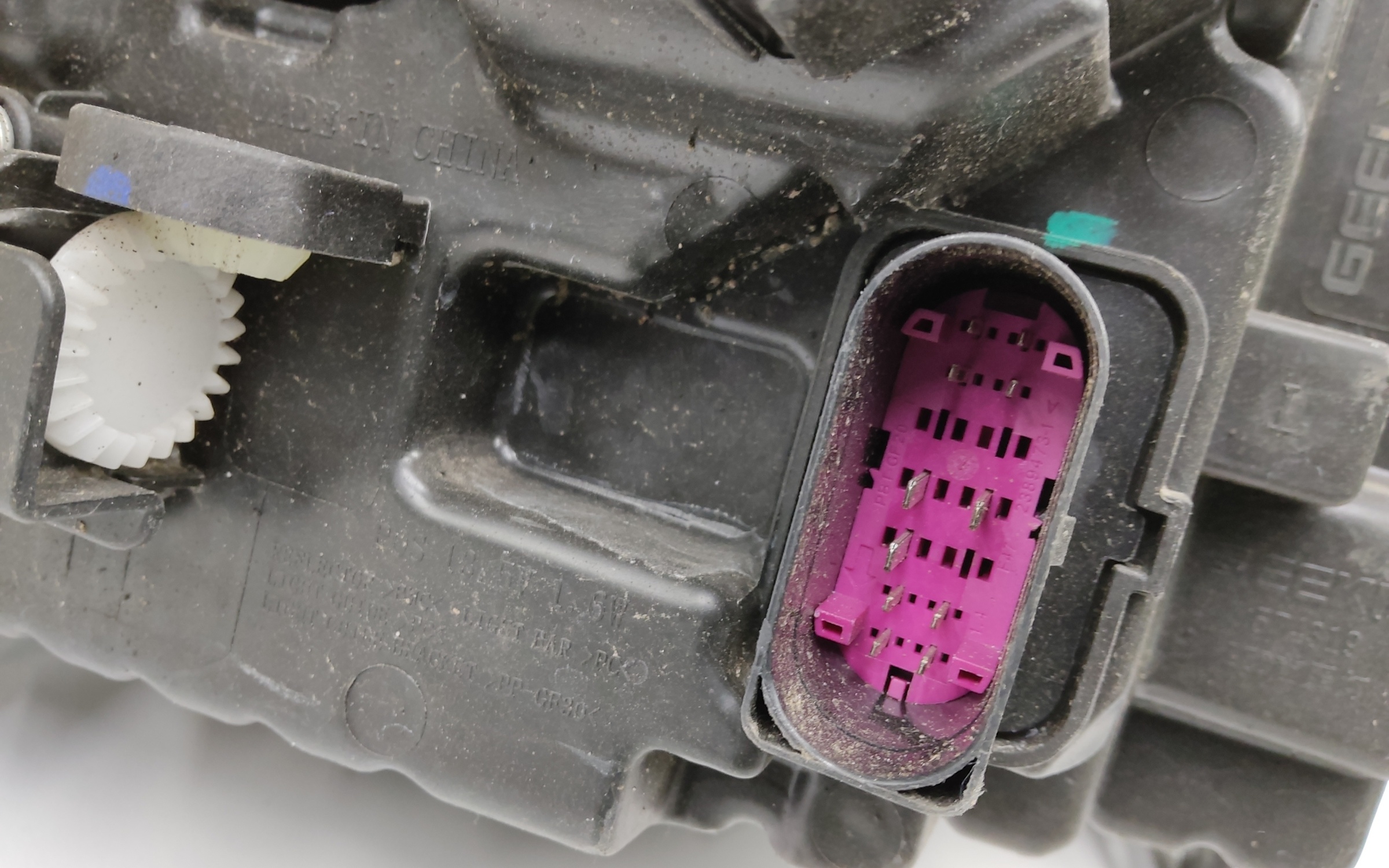 Фара передняя левая Geely Coolray Restail LED