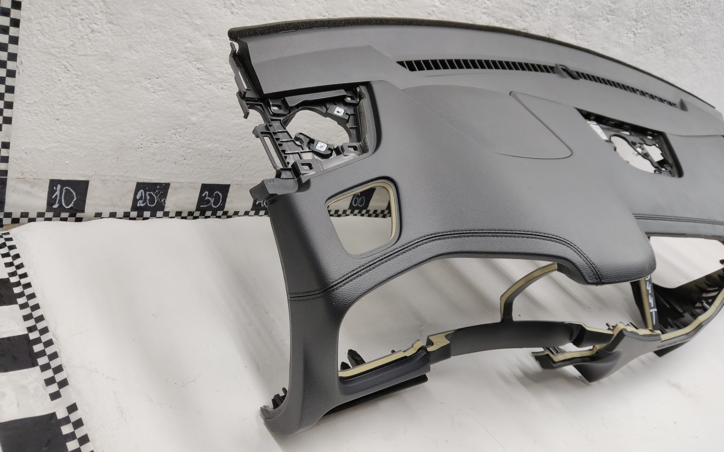 Торпедо Kia XCeed