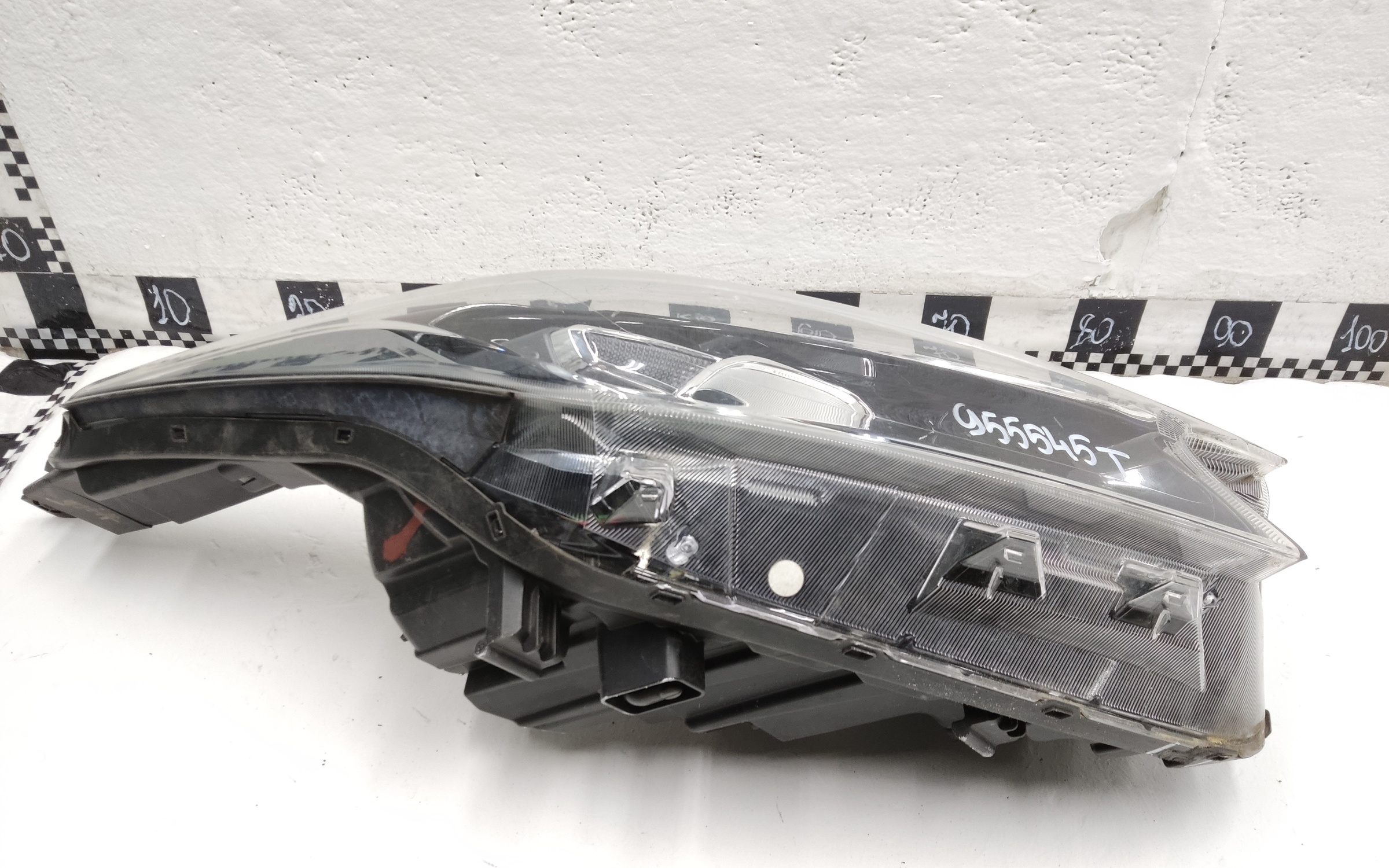 Фара передняя правая Kia XCeed линза ДХО