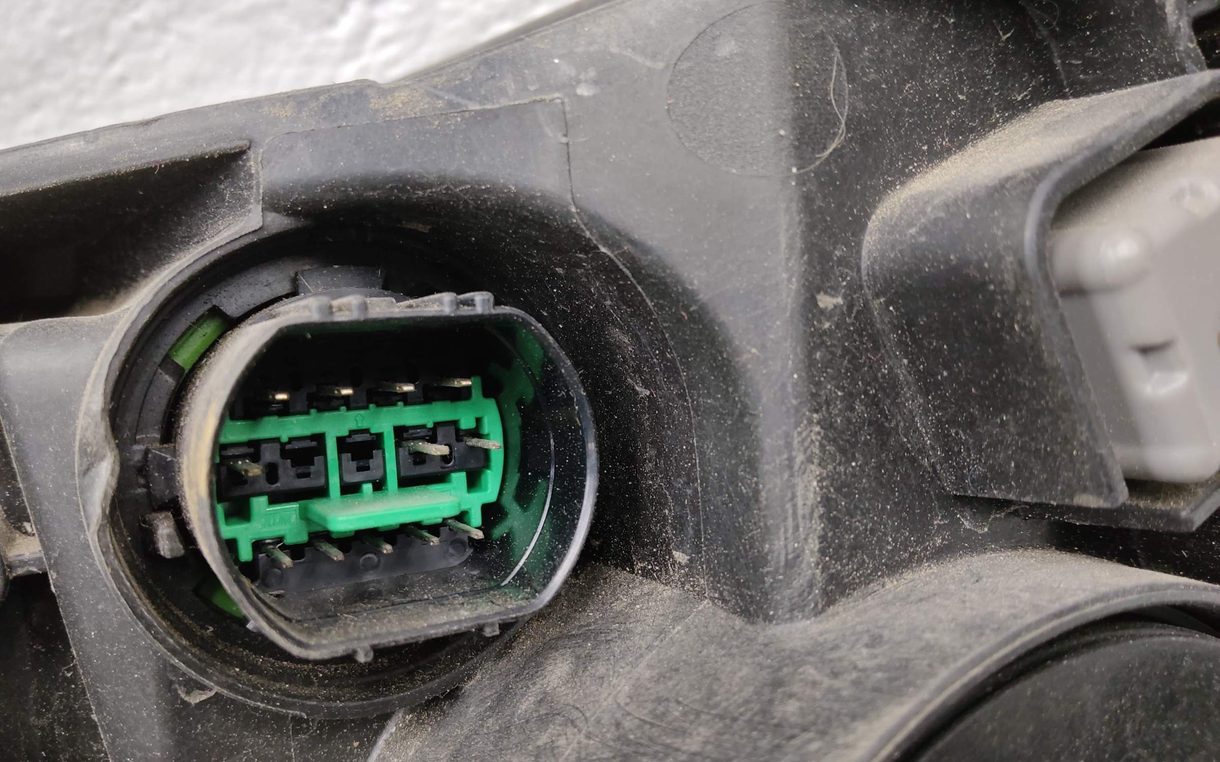 Фара передняя правая Kia XCeed линза ДХО