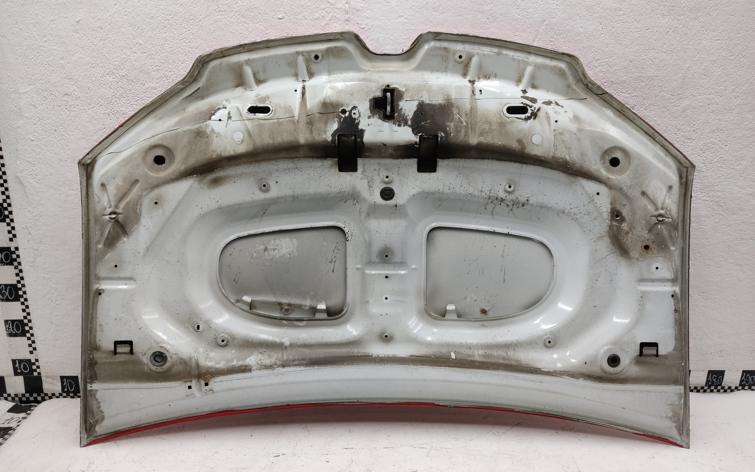 Капот Renault Logan 2