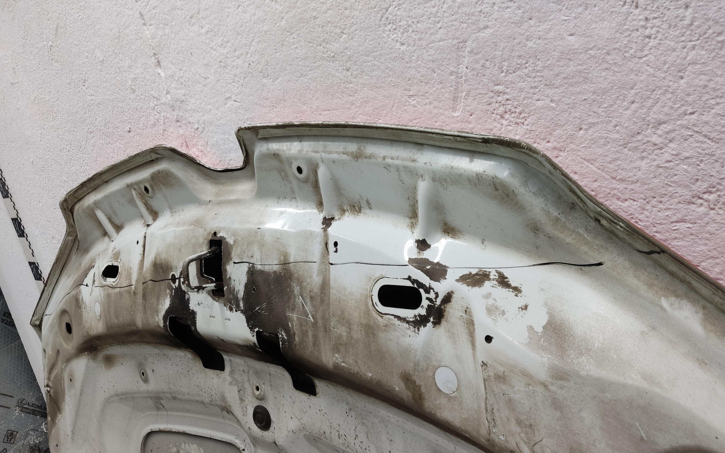 Капот Renault Logan 2