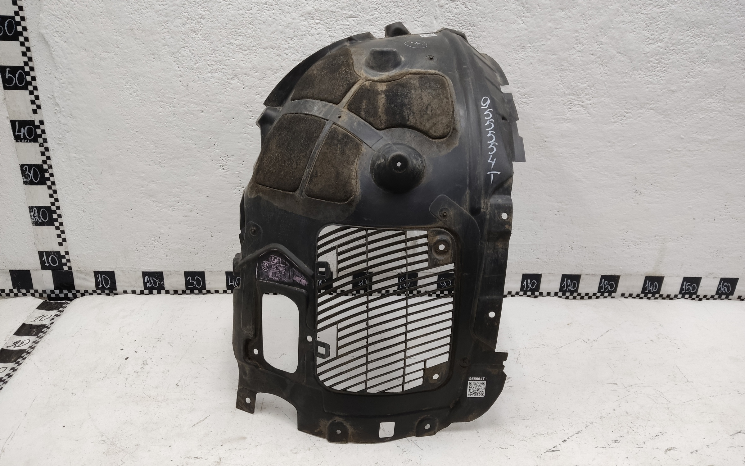 Подкрылок передний левый передняя часть BMW X7 G07