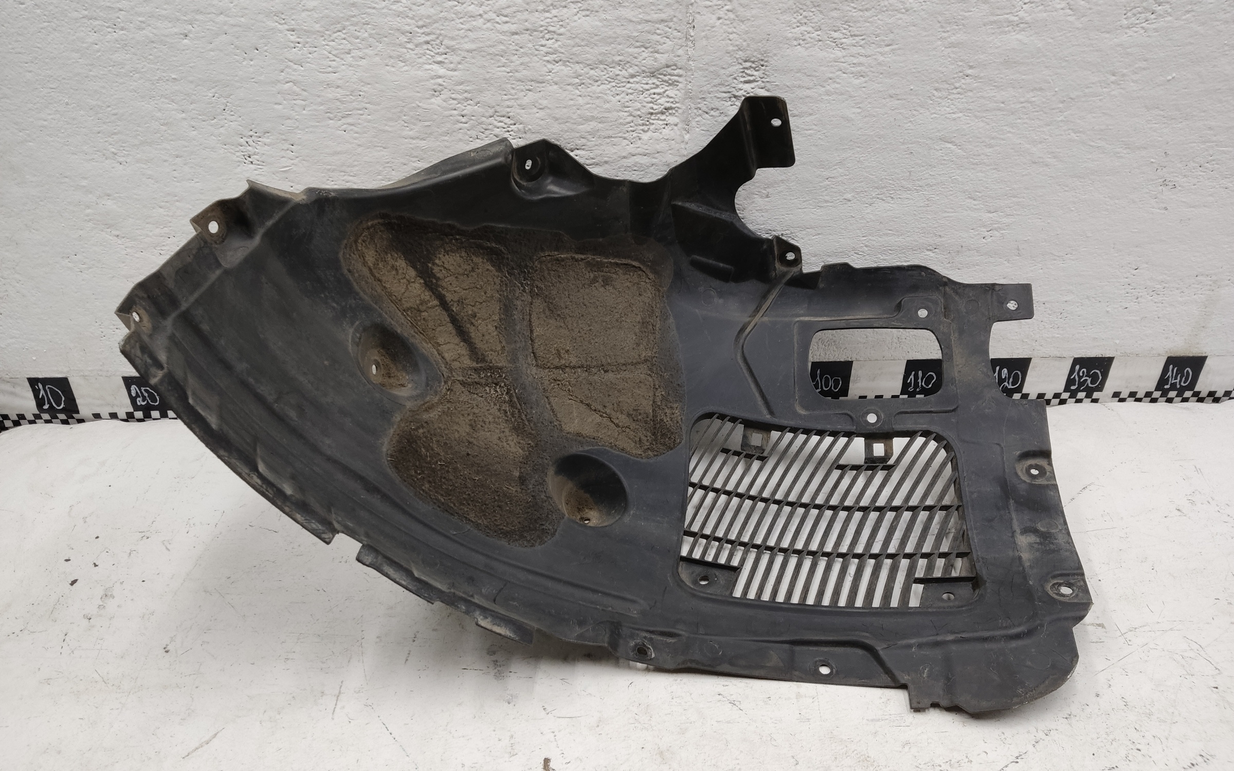 Подкрылок передний левый передняя часть BMW X7 G07