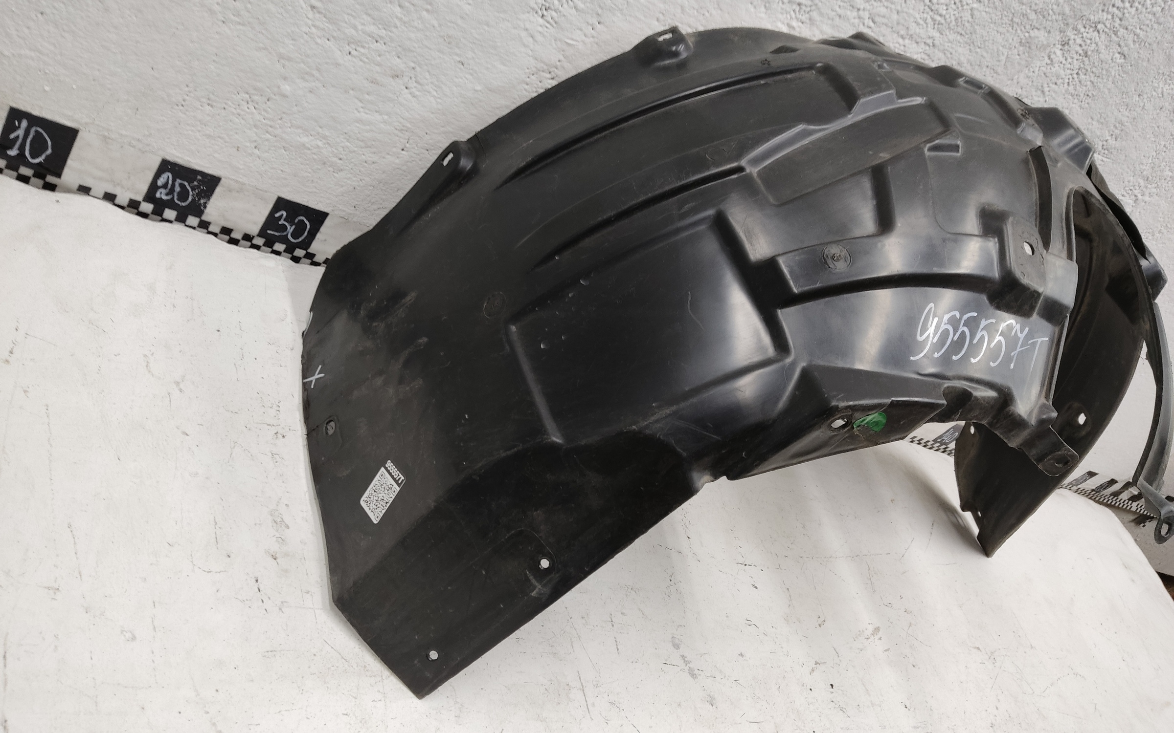 Подкрылок передний правый Geely Cityray