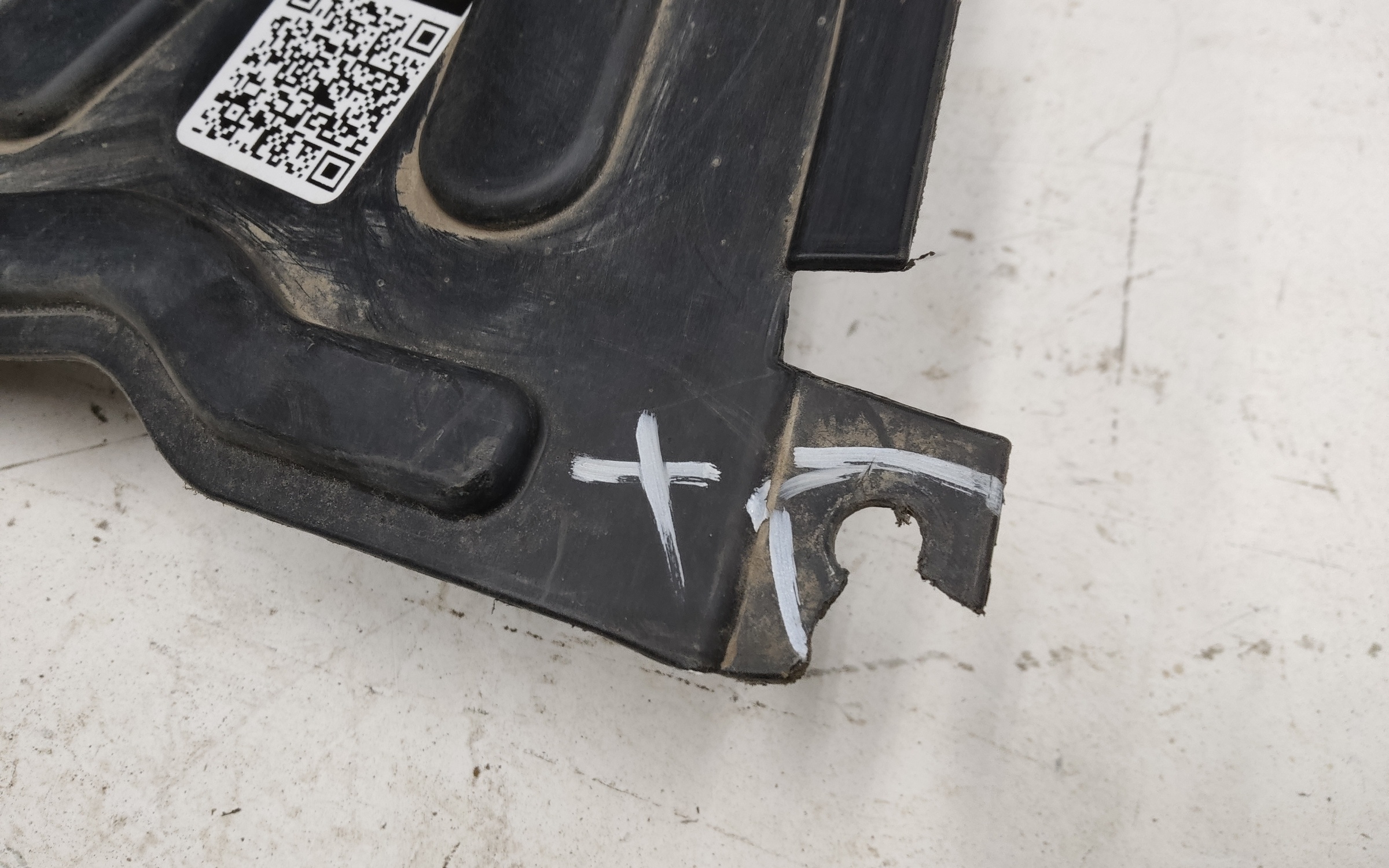 Подкрылок передний левый Exeed LX