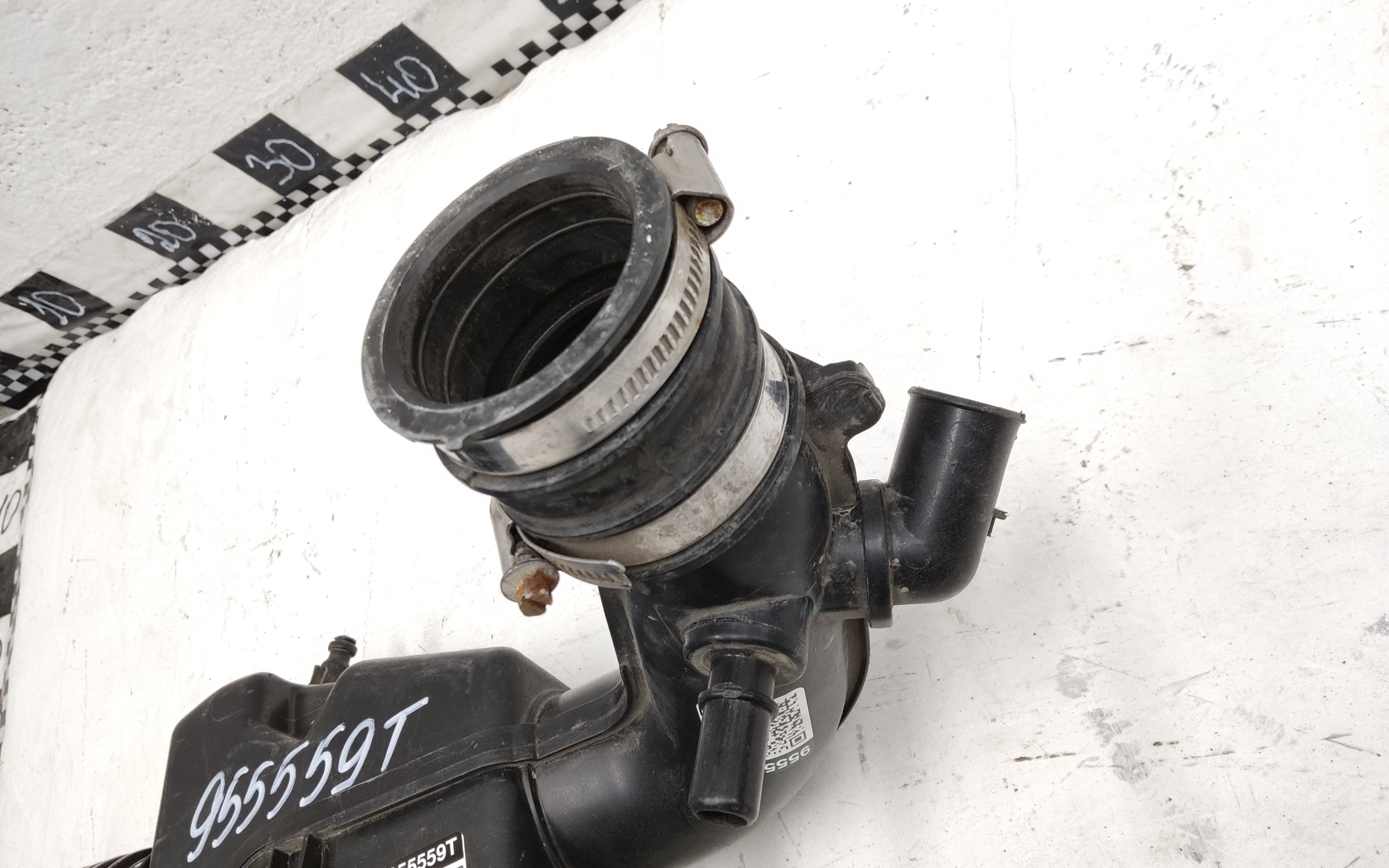 Резонатор воздушного фильтра Jetour Dashing