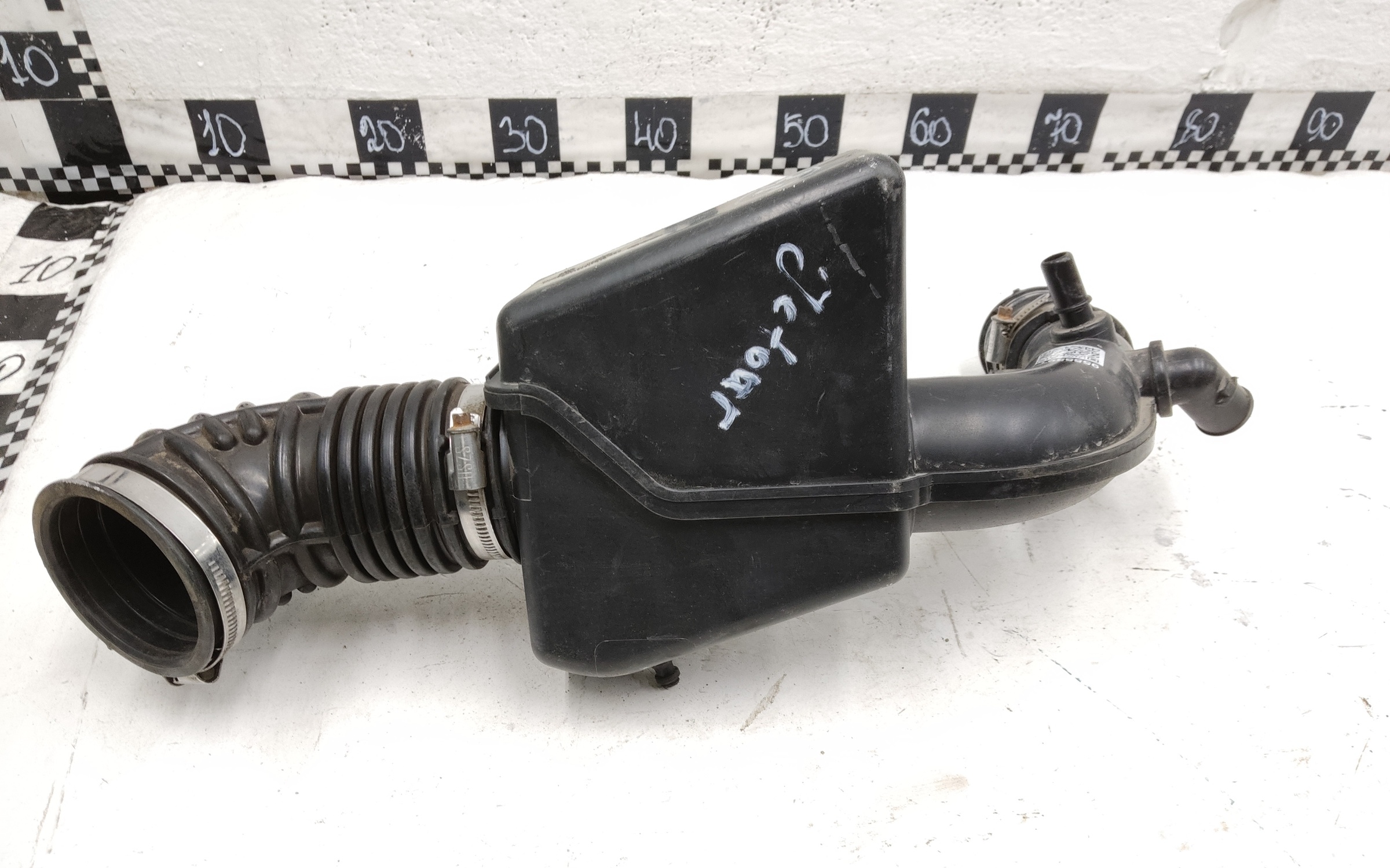 Резонатор воздушного фильтра Jetour Dashing