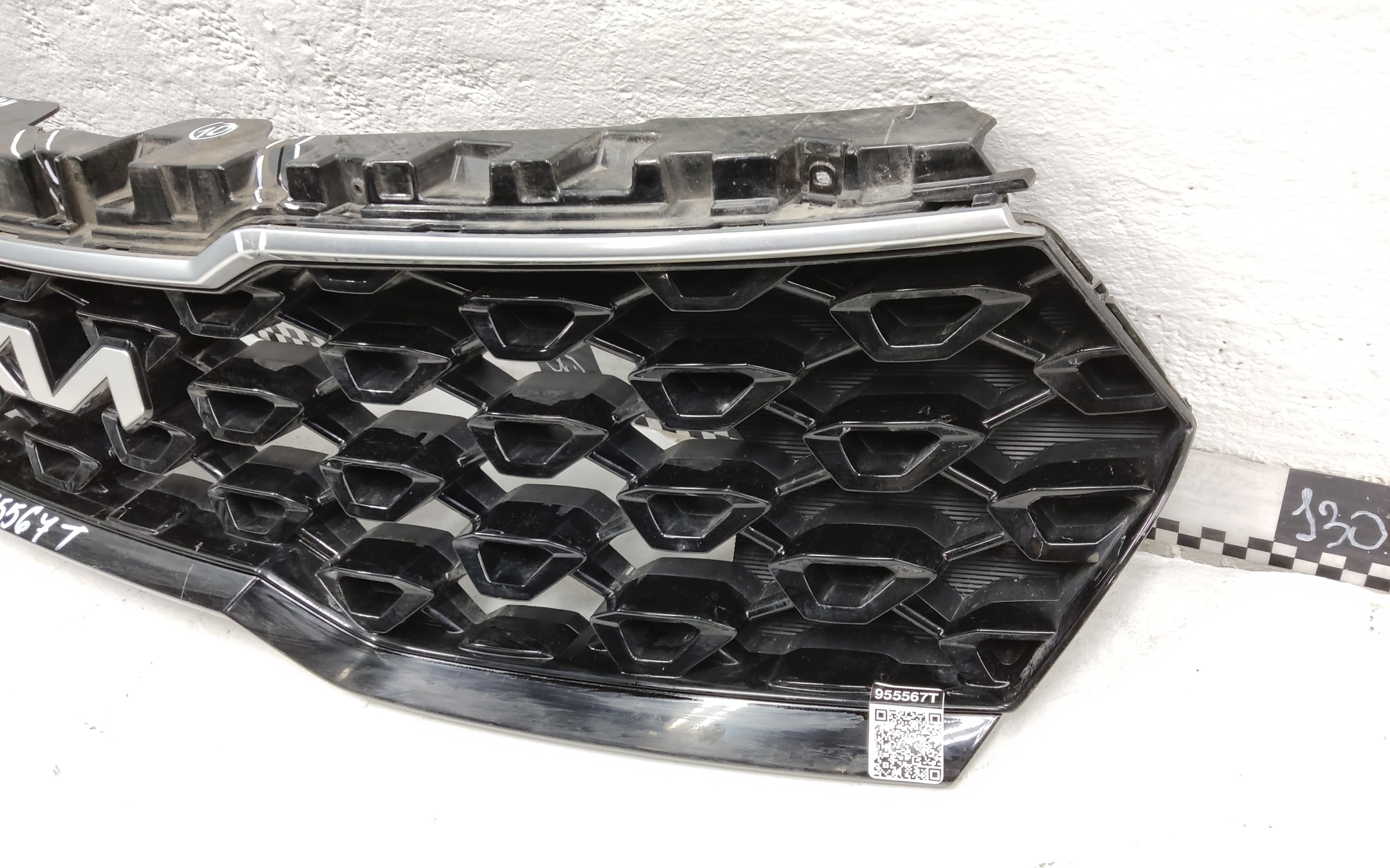 Решётка радиатора Kia Sorento 4