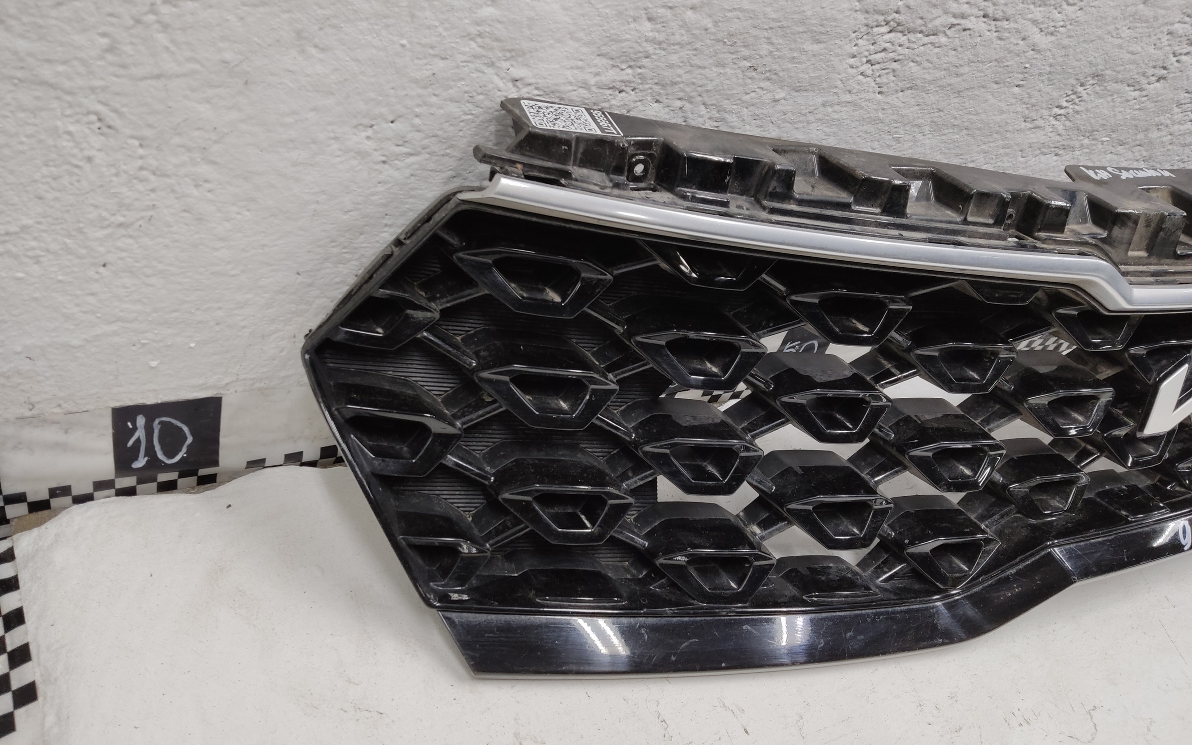 Решётка радиатора Kia Sorento 4