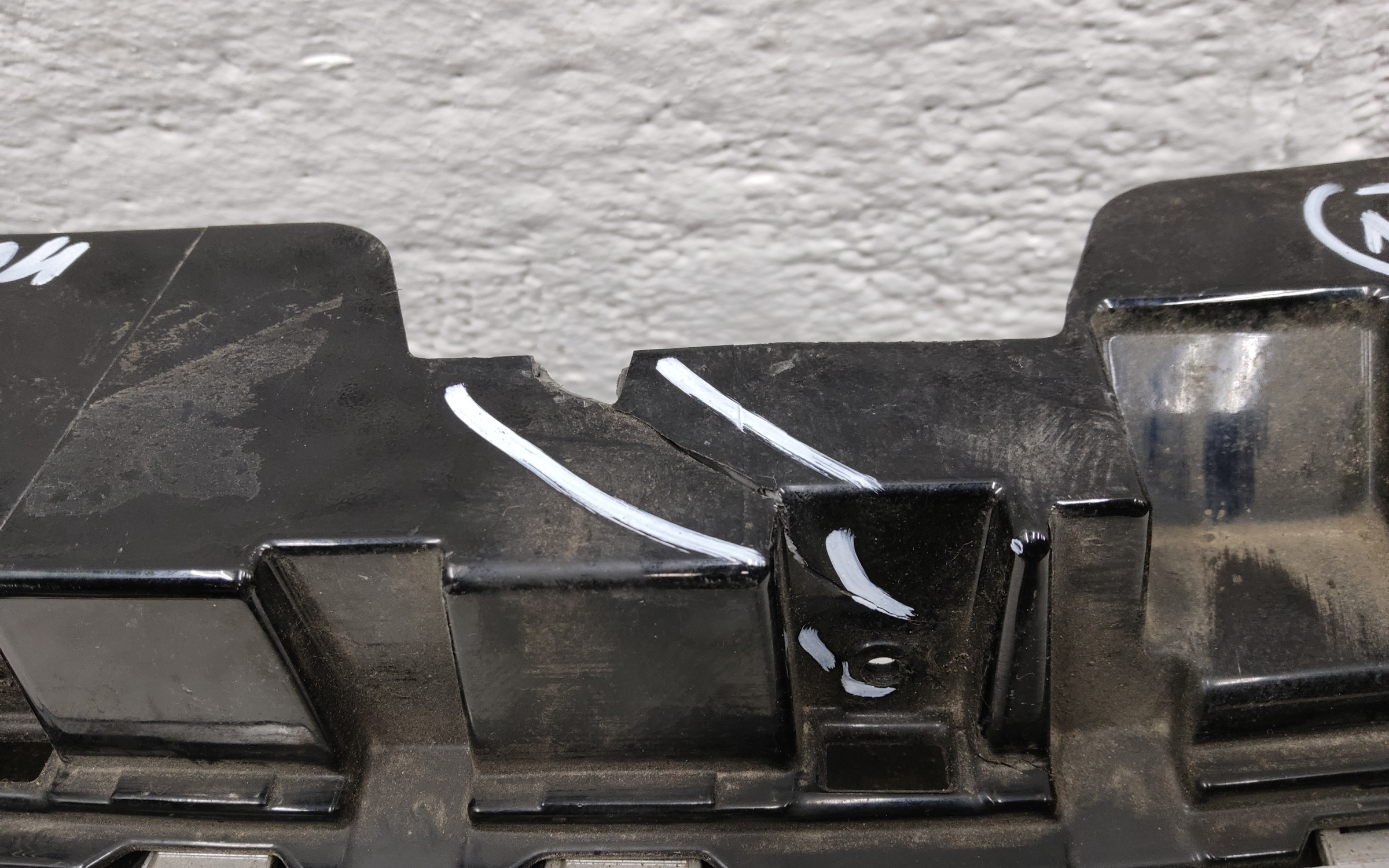 Решётка радиатора Kia Sorento 4