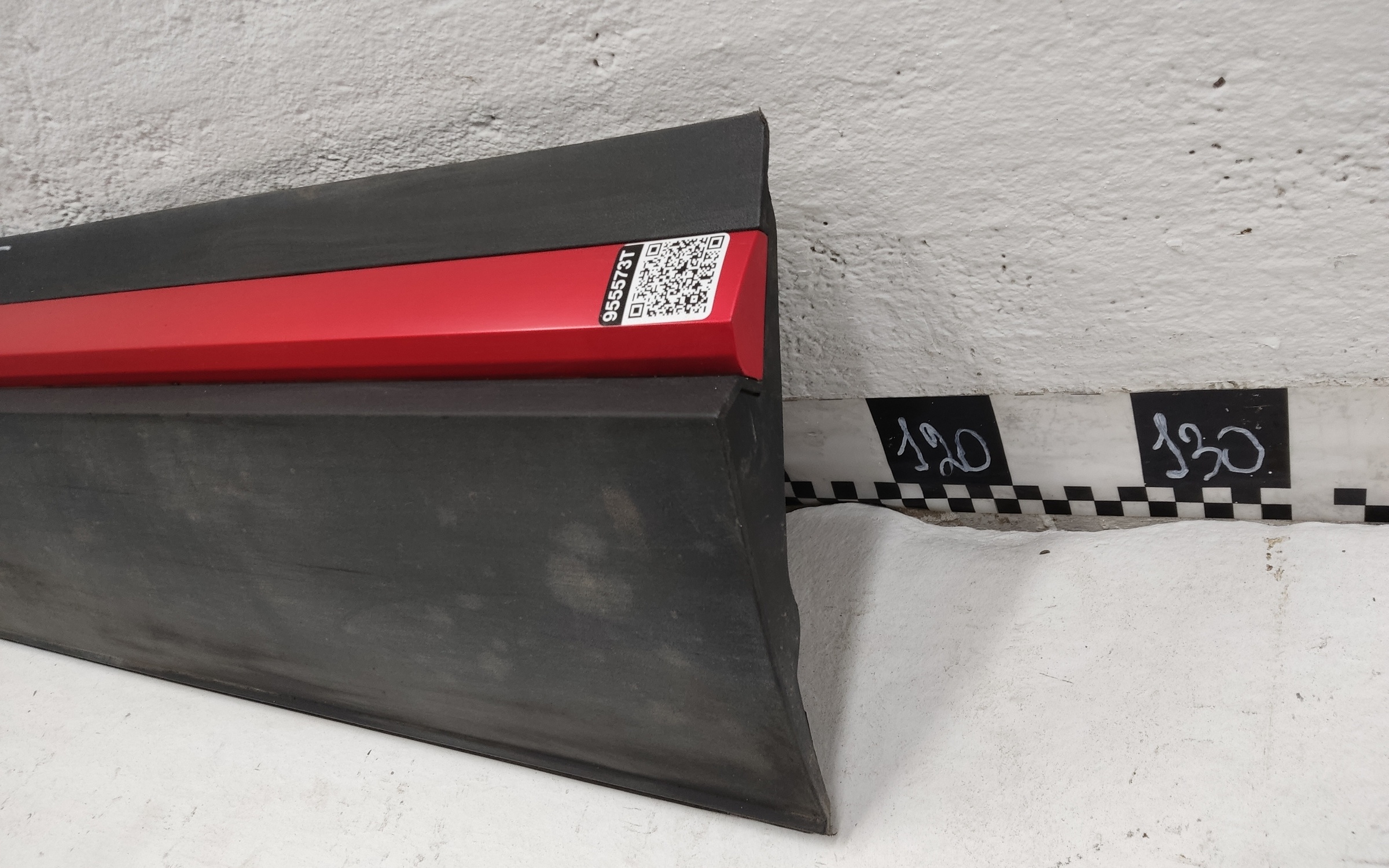 Накладка двери передней левой Changan CS35Plus