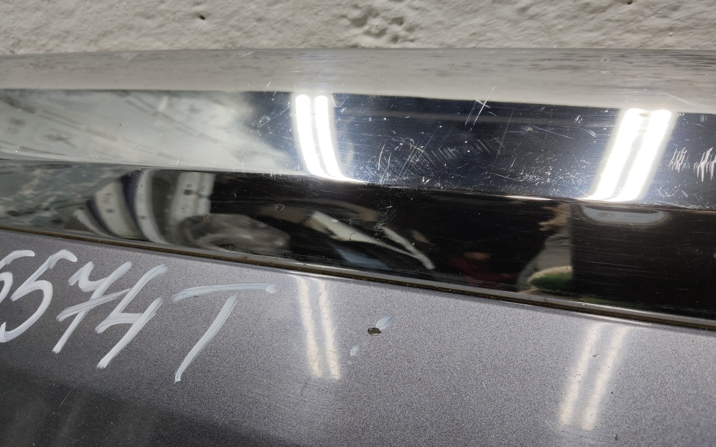 Накладка двери передней правой Chery Tiggo 8 Pro