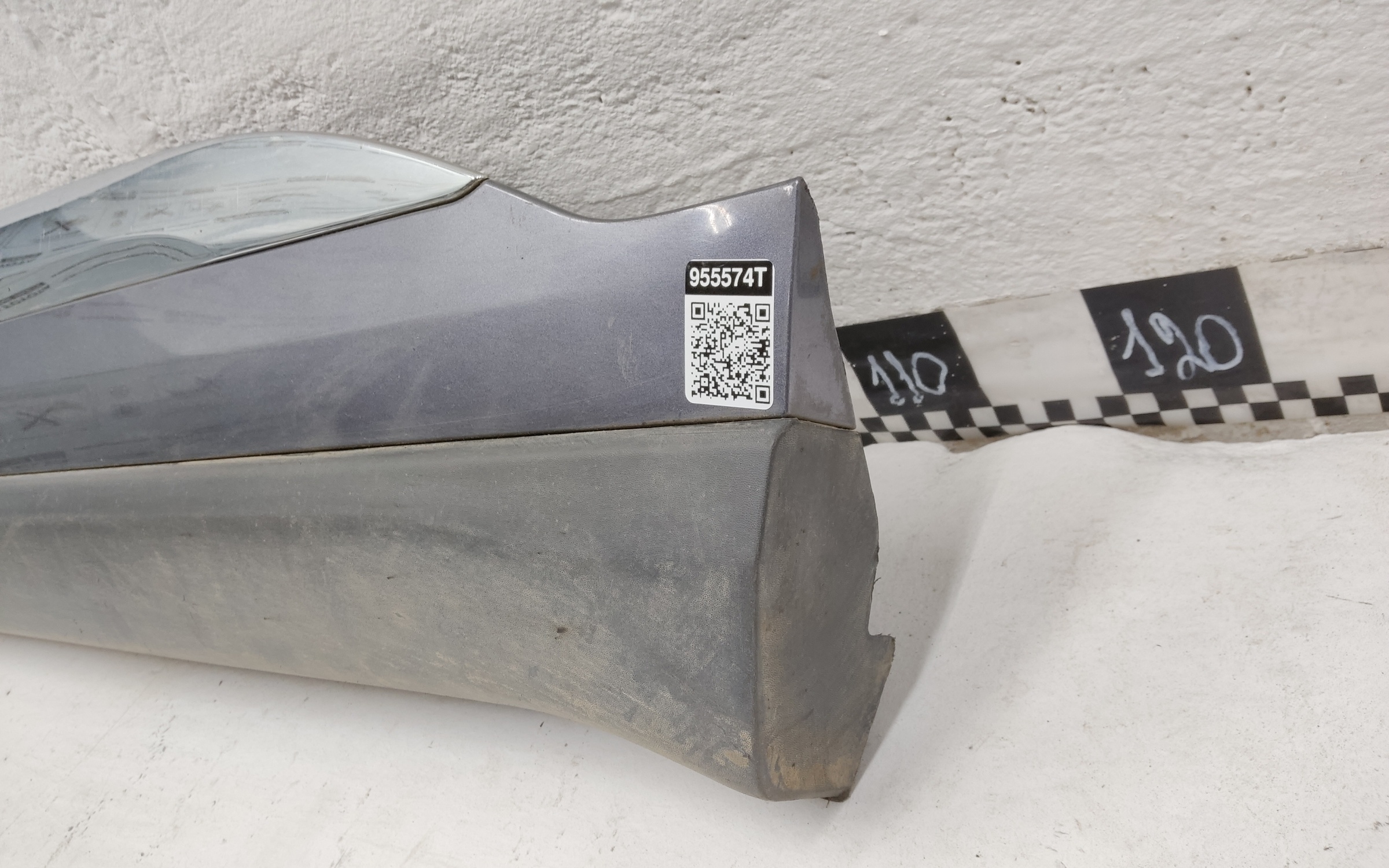 Накладка двери передней правой Chery Tiggo 8 Pro