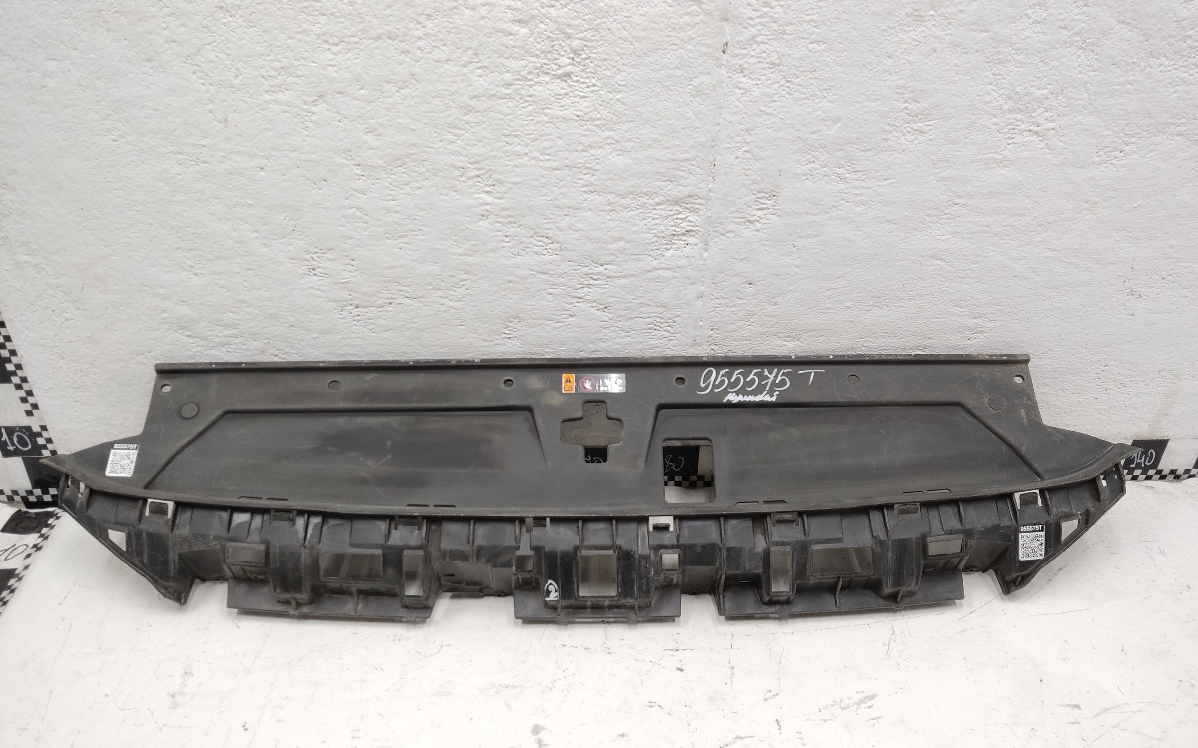 Накладка передней панели Hyundai Santa Fe 4 Restail