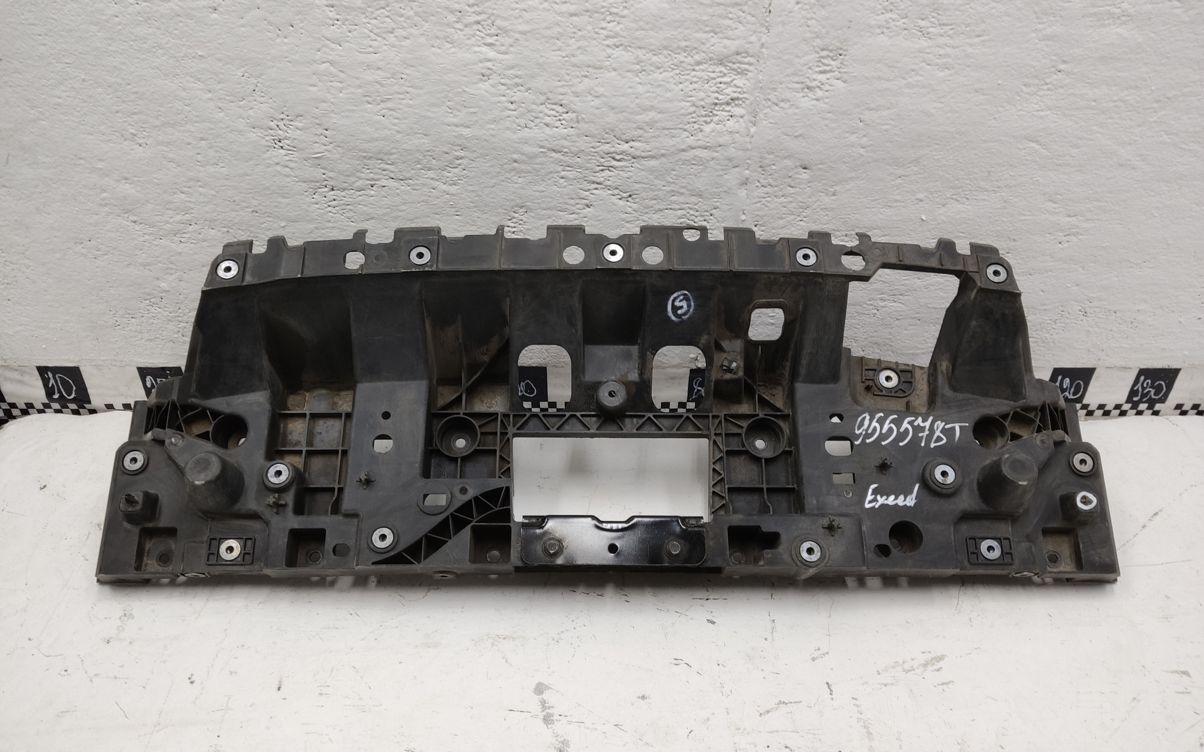 Панель передняя верхняя часть Exeed TXL