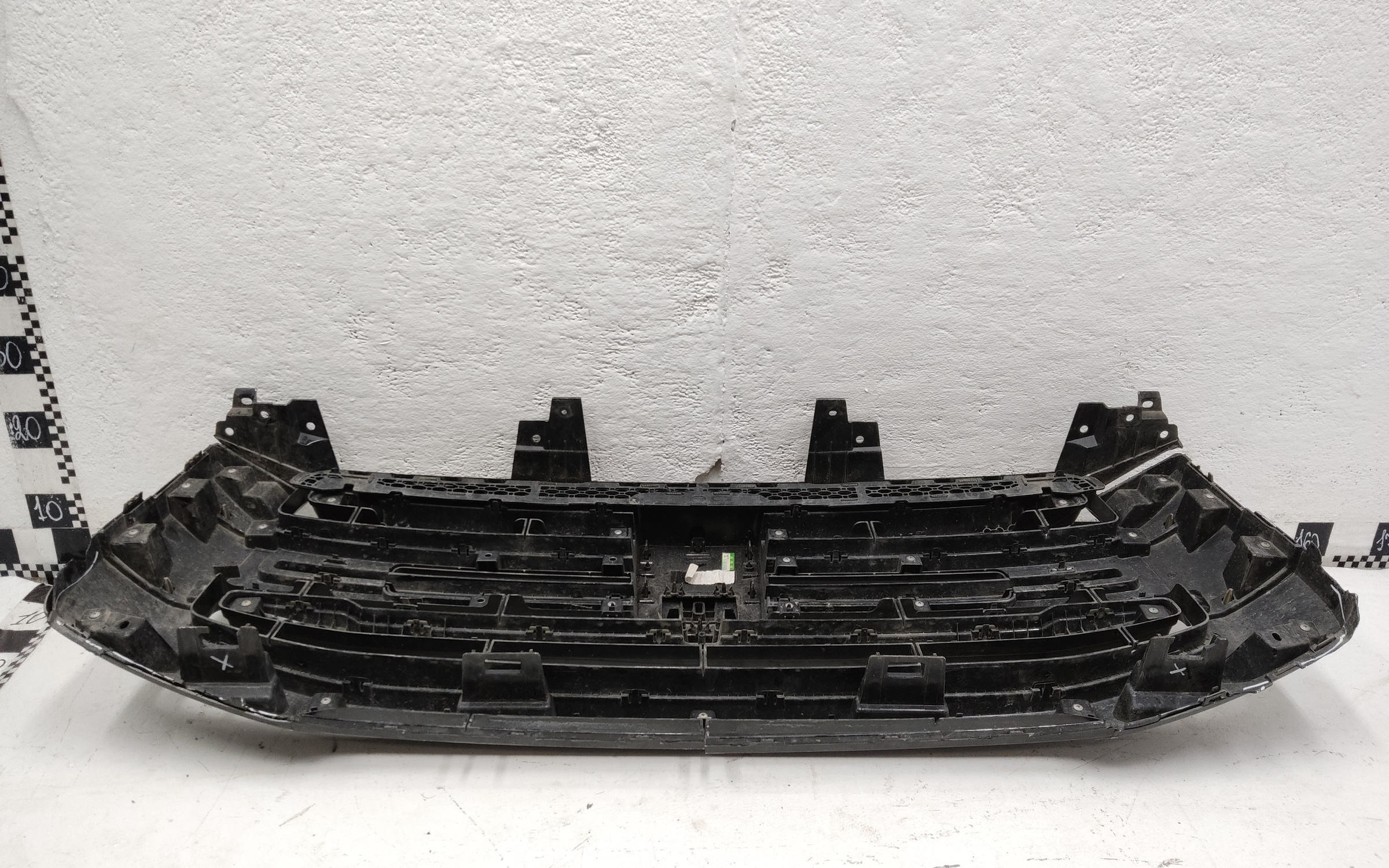 Решетка радиатора Tank 500 Black Trail черная