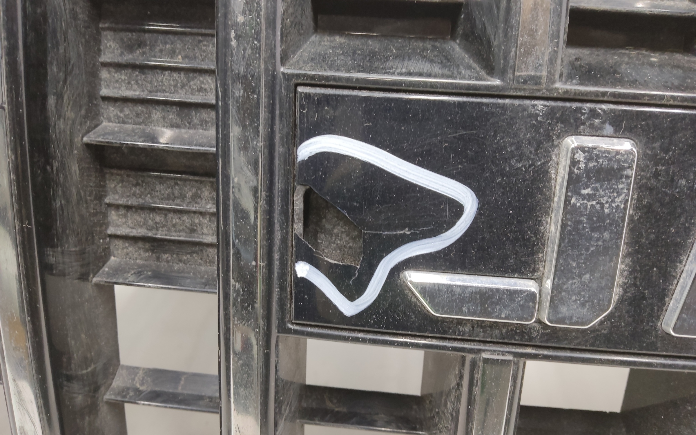 Решетка радиатора Jaecoo J7