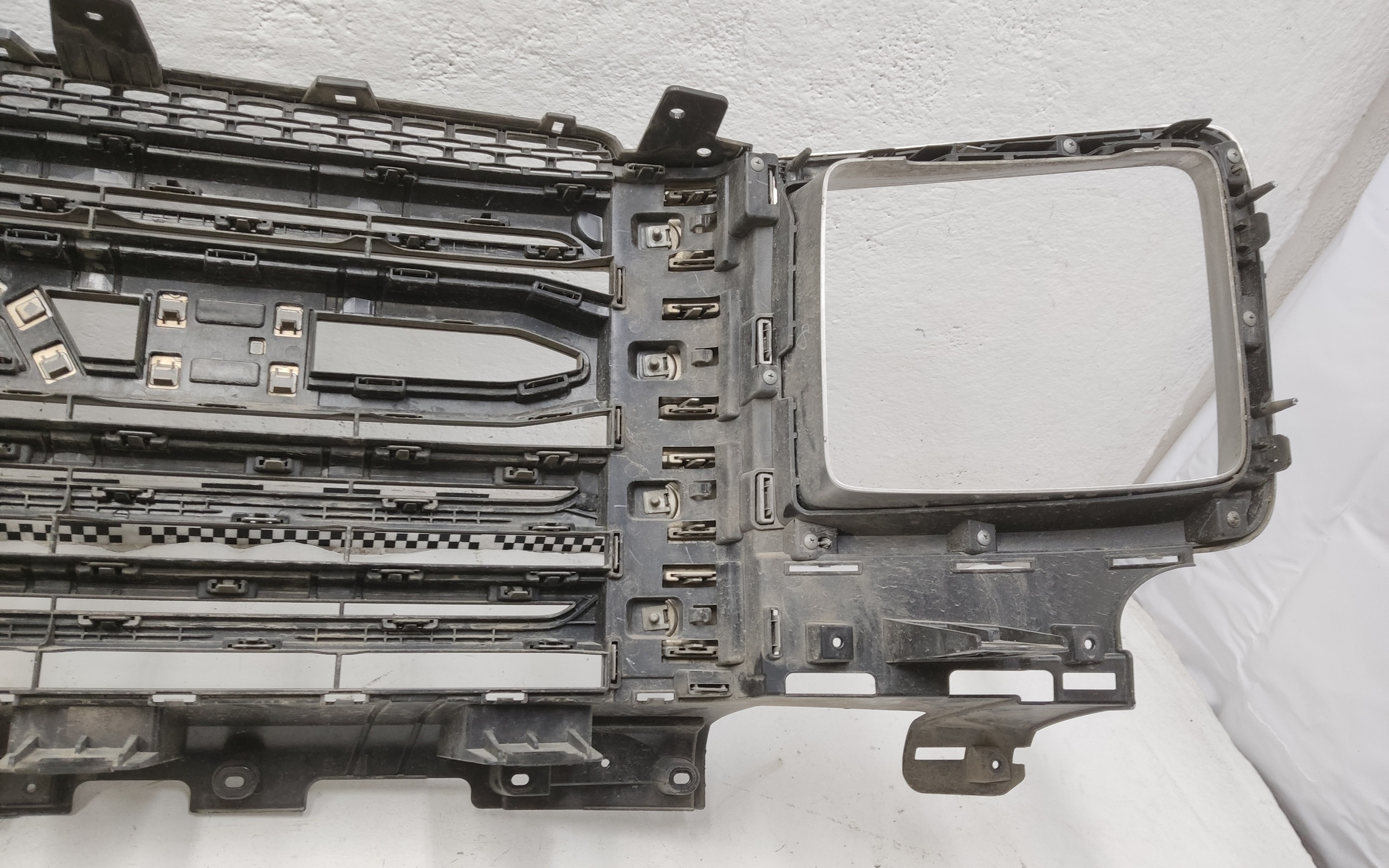 Решетка радиатора Haval H9 2