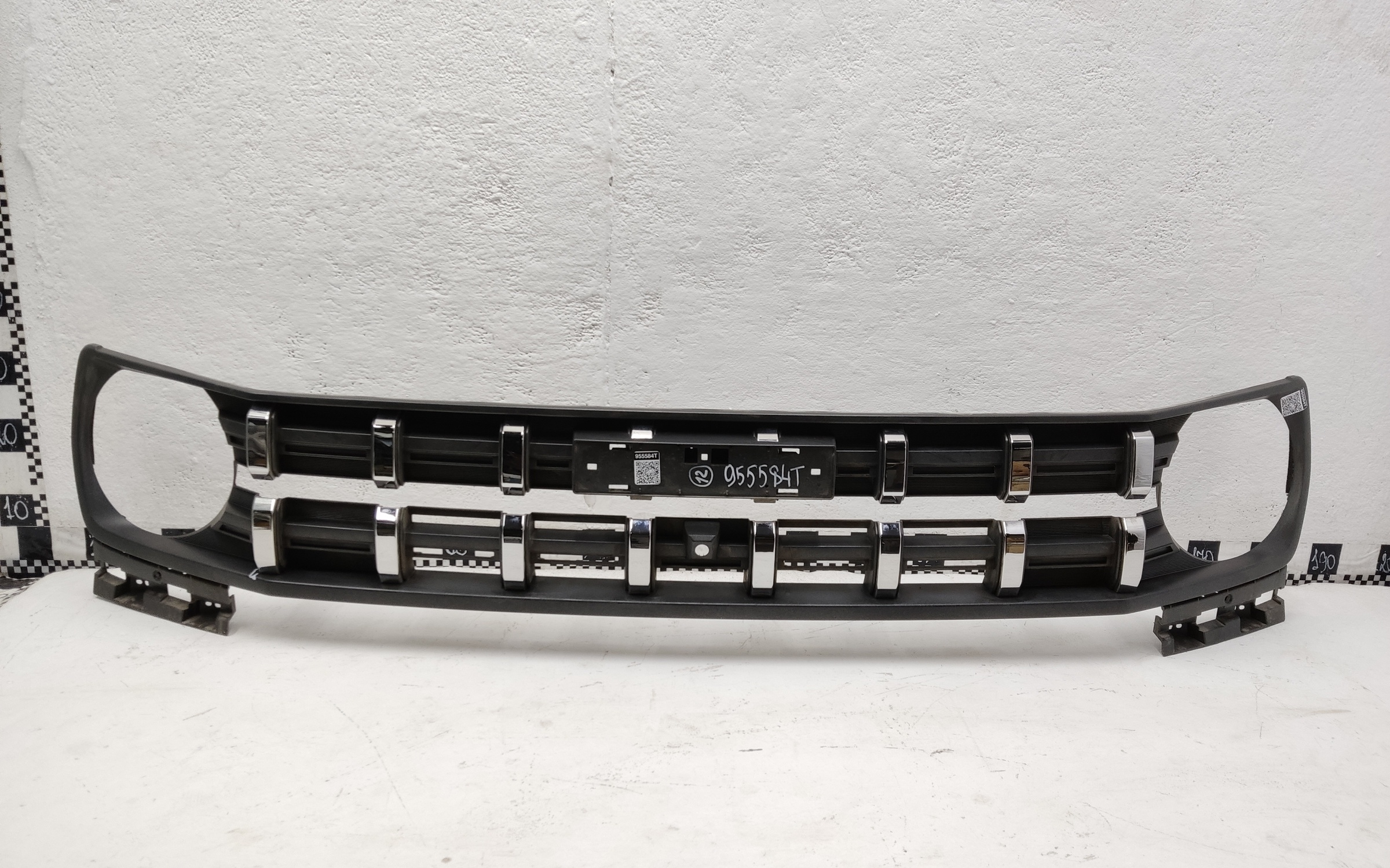 Решетка радиатора Haval H3