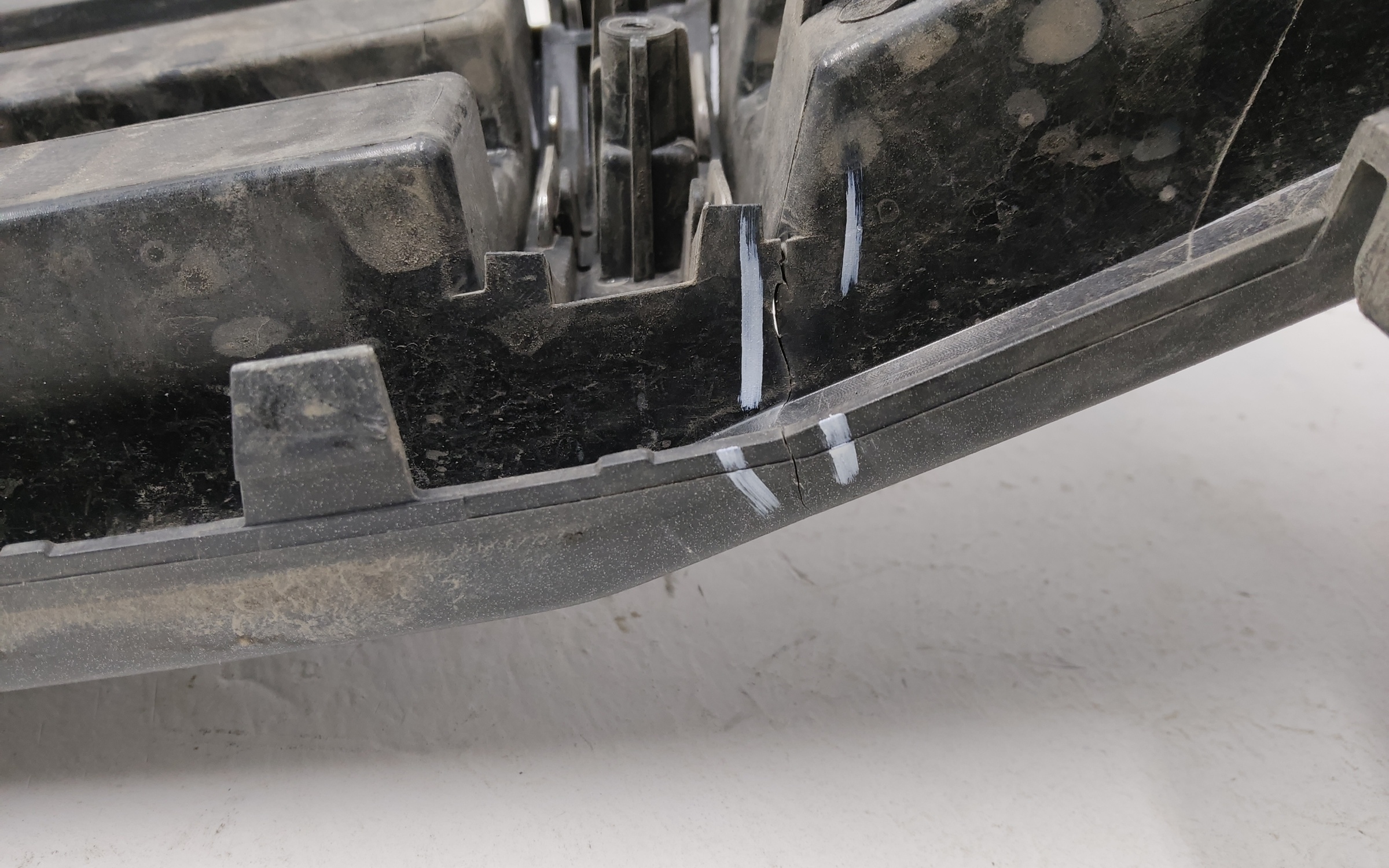 Решетка радиатора Haval H3