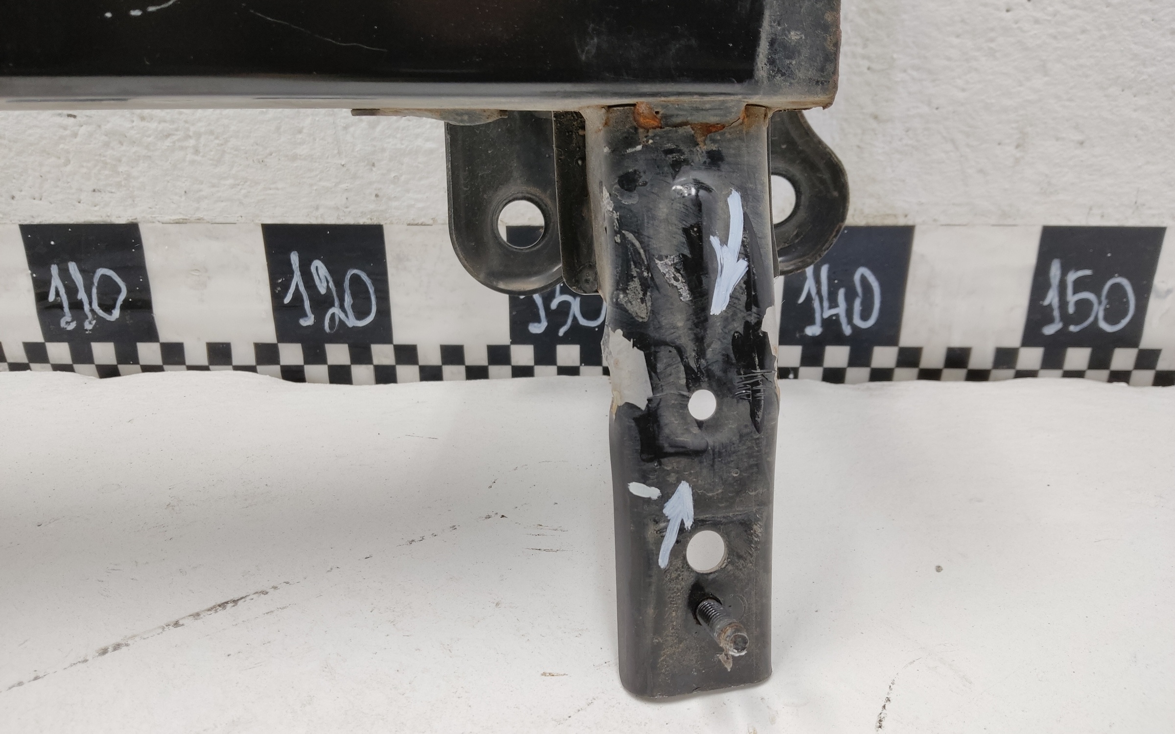 Усилитель переднего бампера металл KIA Sportage 4