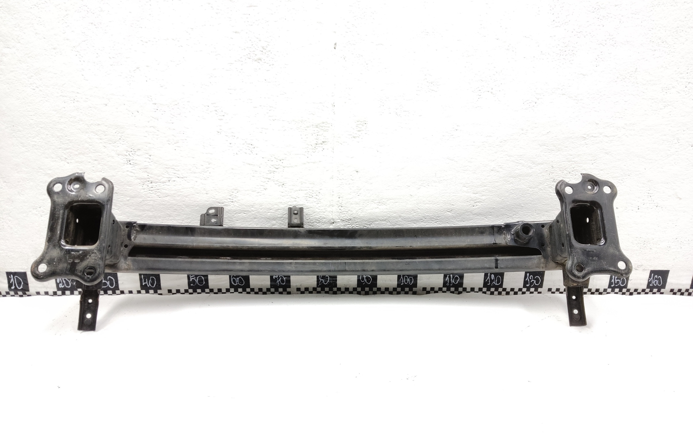 Усилитель переднего бампера металл KIA Sportage 4