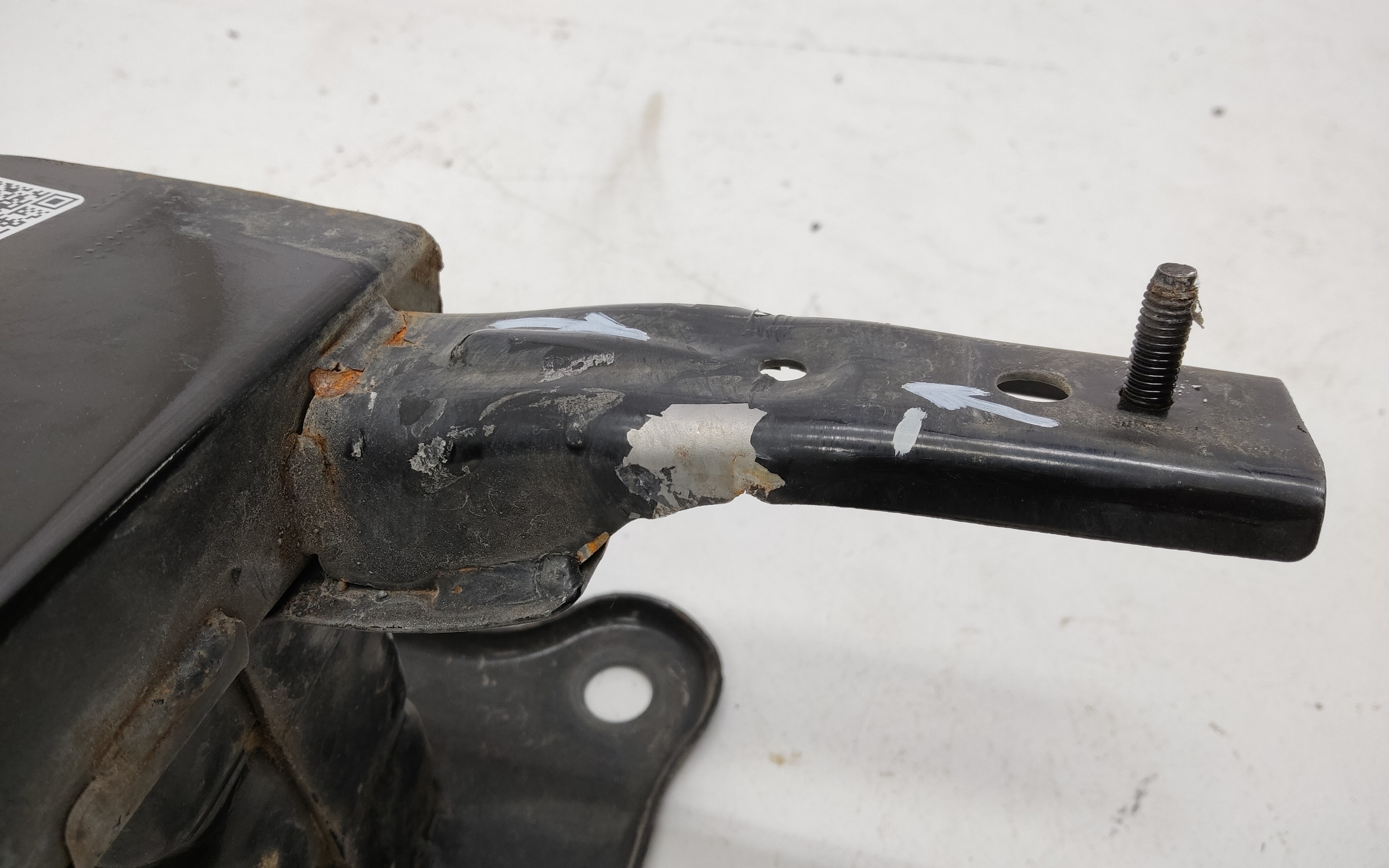 Усилитель переднего бампера металл KIA Sportage 4